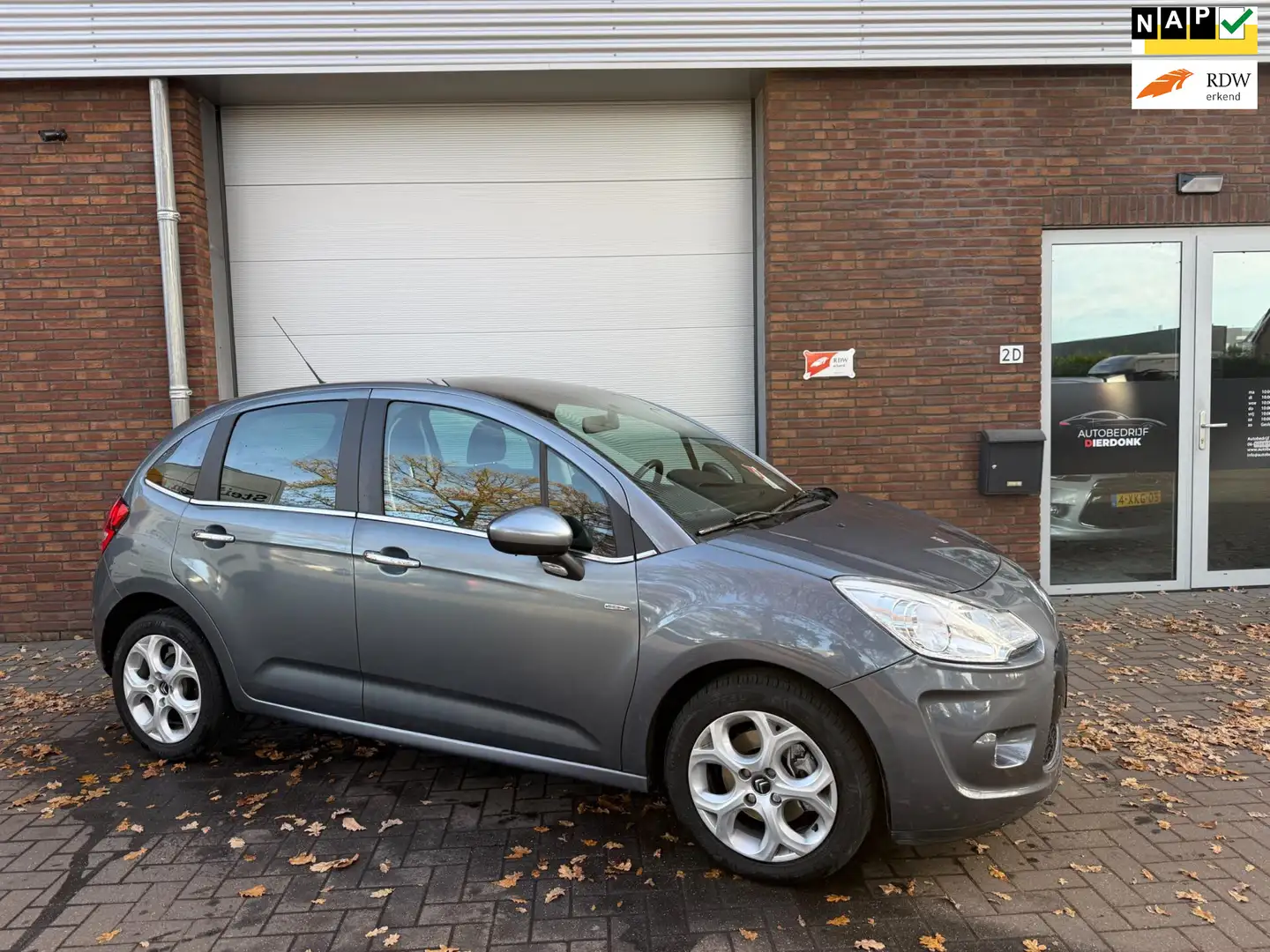 Citroen C3 1.6 VTi Exclusive|AUTOMAAT|PANO|NIEUWE APK Gris - 1