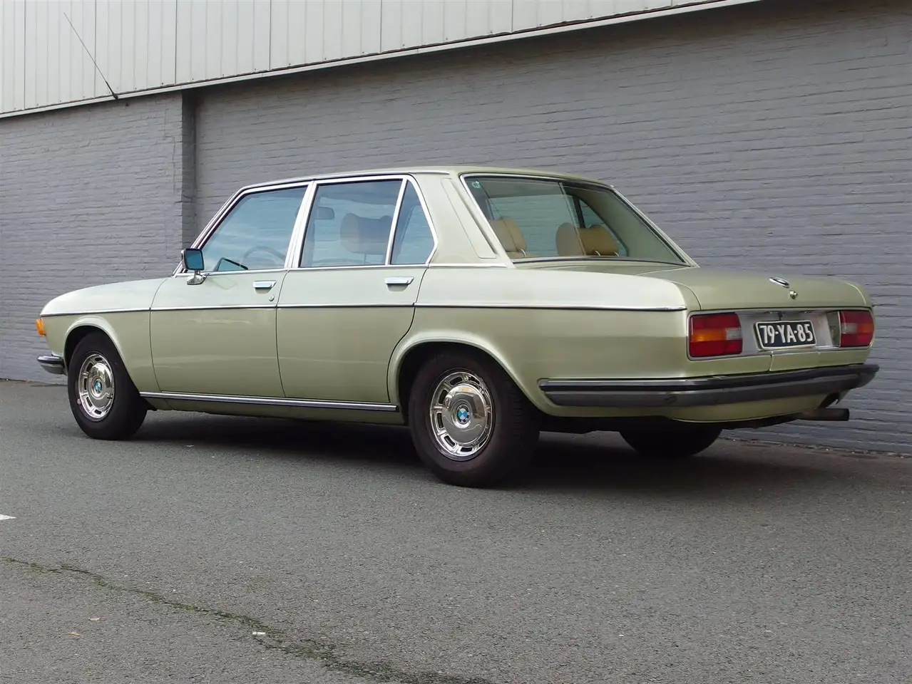 BMW E3 2500 1977 Perfect onderhouden en zeer mooi, foto 3