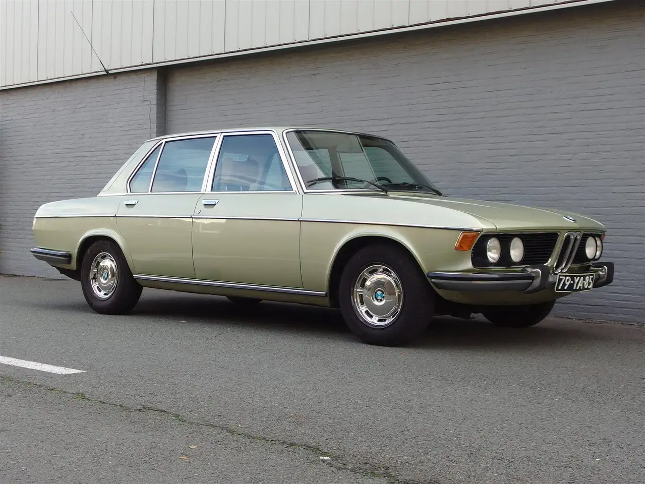 BMW E3 2500 1977 Perfect onderhouden en zeer mooi, foto 1