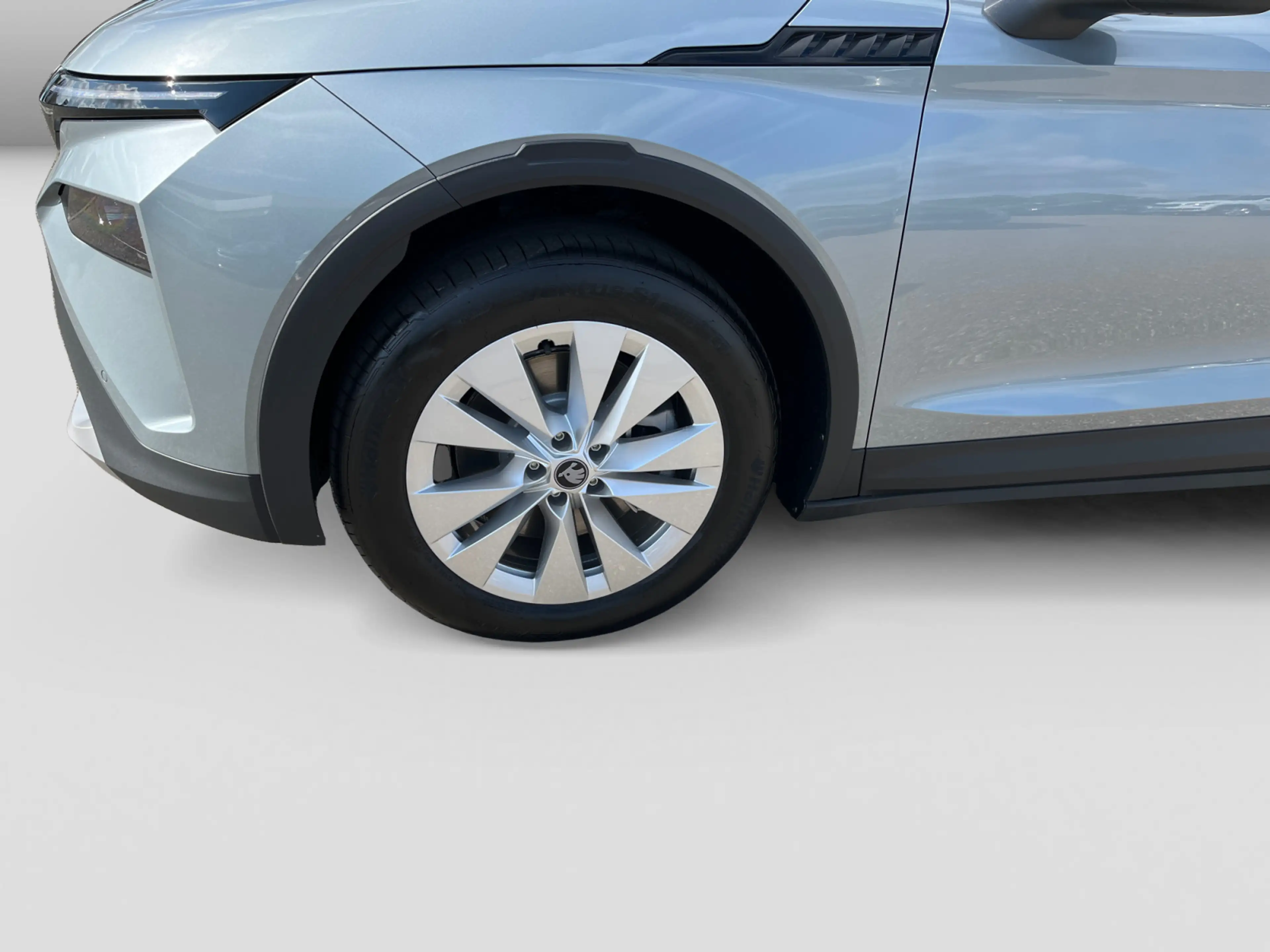 Skoda Elroq Selection 60 LED Navi WäPu ACC Kamera Alu — photo 5