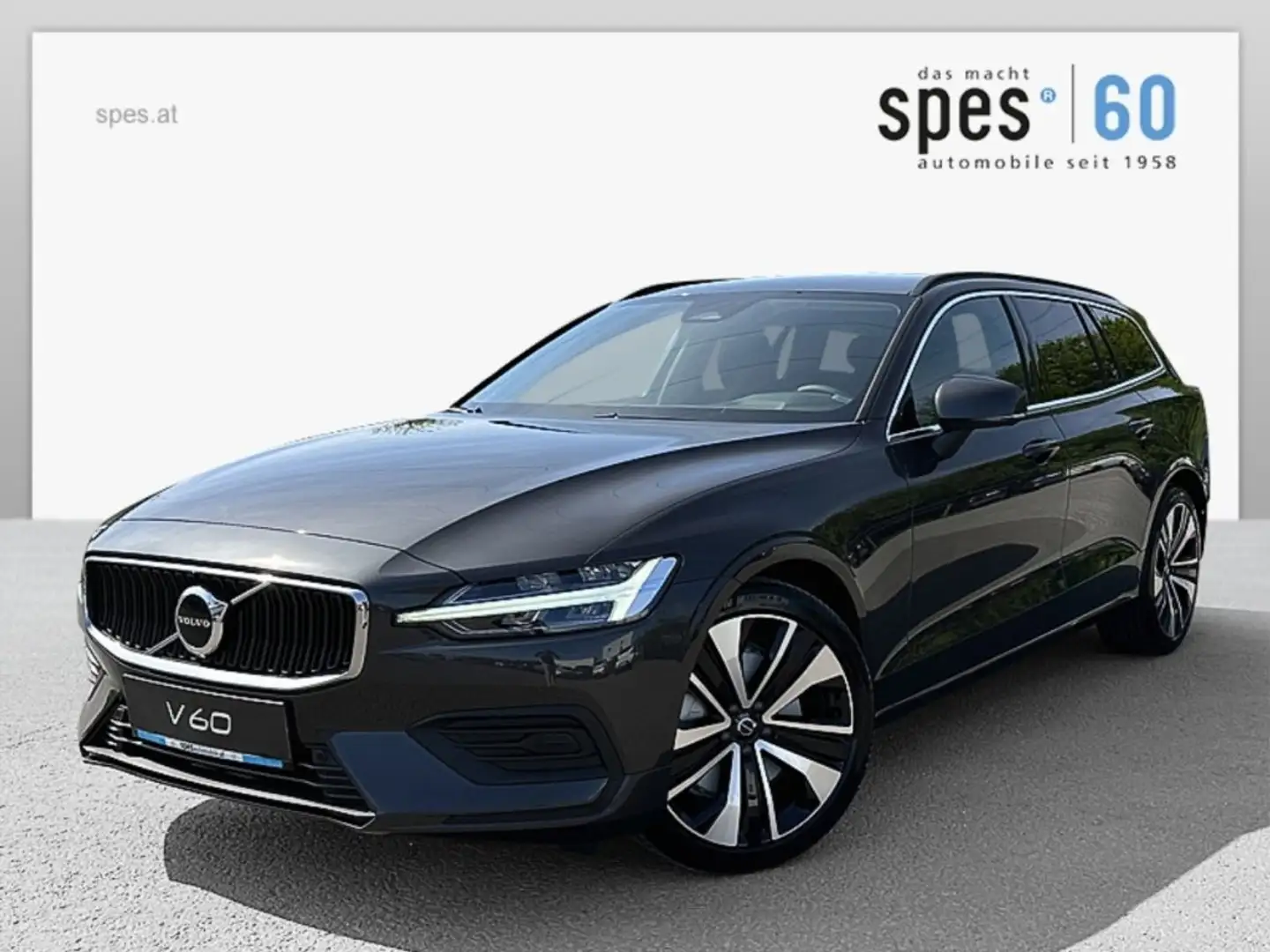 Volvo V60 Core B4 Mild Hybrid Grau - 2