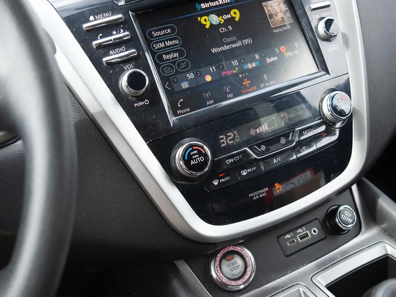 Nissan Murano снимка Nissan Murano