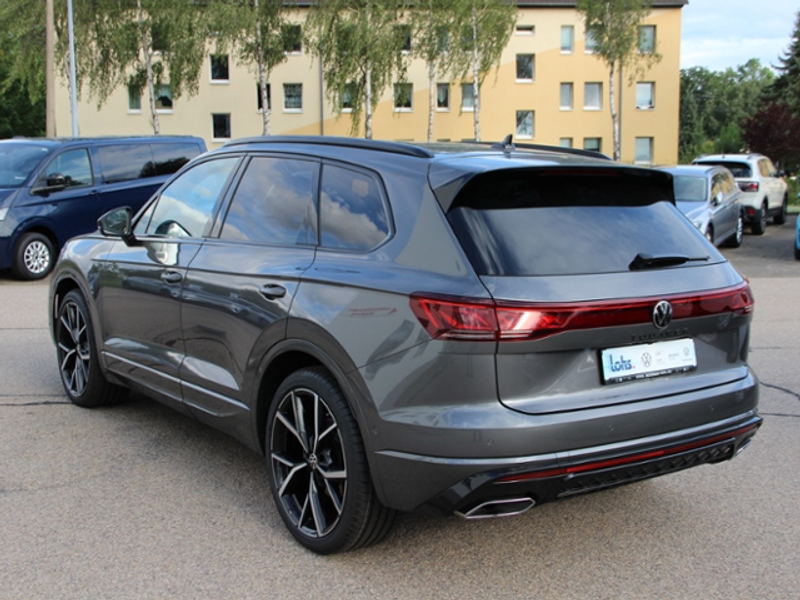 Volkswagen Touareg 3.0 TDI V6 R line Allrad KLIMA LED NAVI LEDER ALU — photo 4