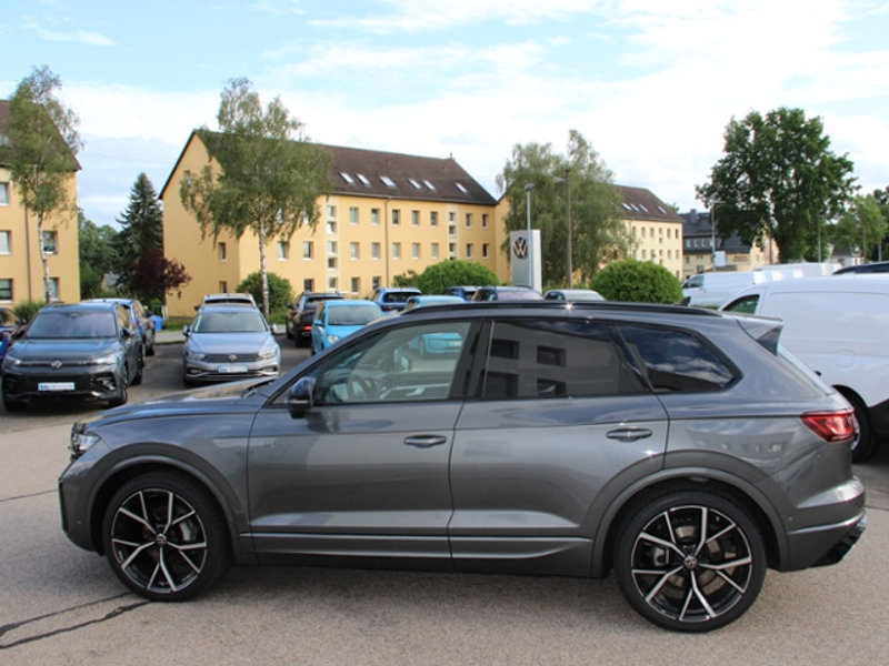 Volkswagen Touareg 3.0 TDI V6 R line Allrad KLIMA LED NAVI LEDER ALU — photo 5
