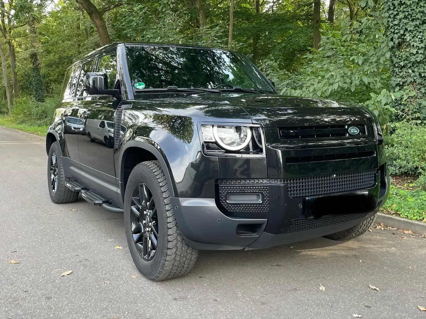 Land Rover Defender Defender 110 D250 3.0L 6ZYLINDER 5TÜRER Schwarz - 2