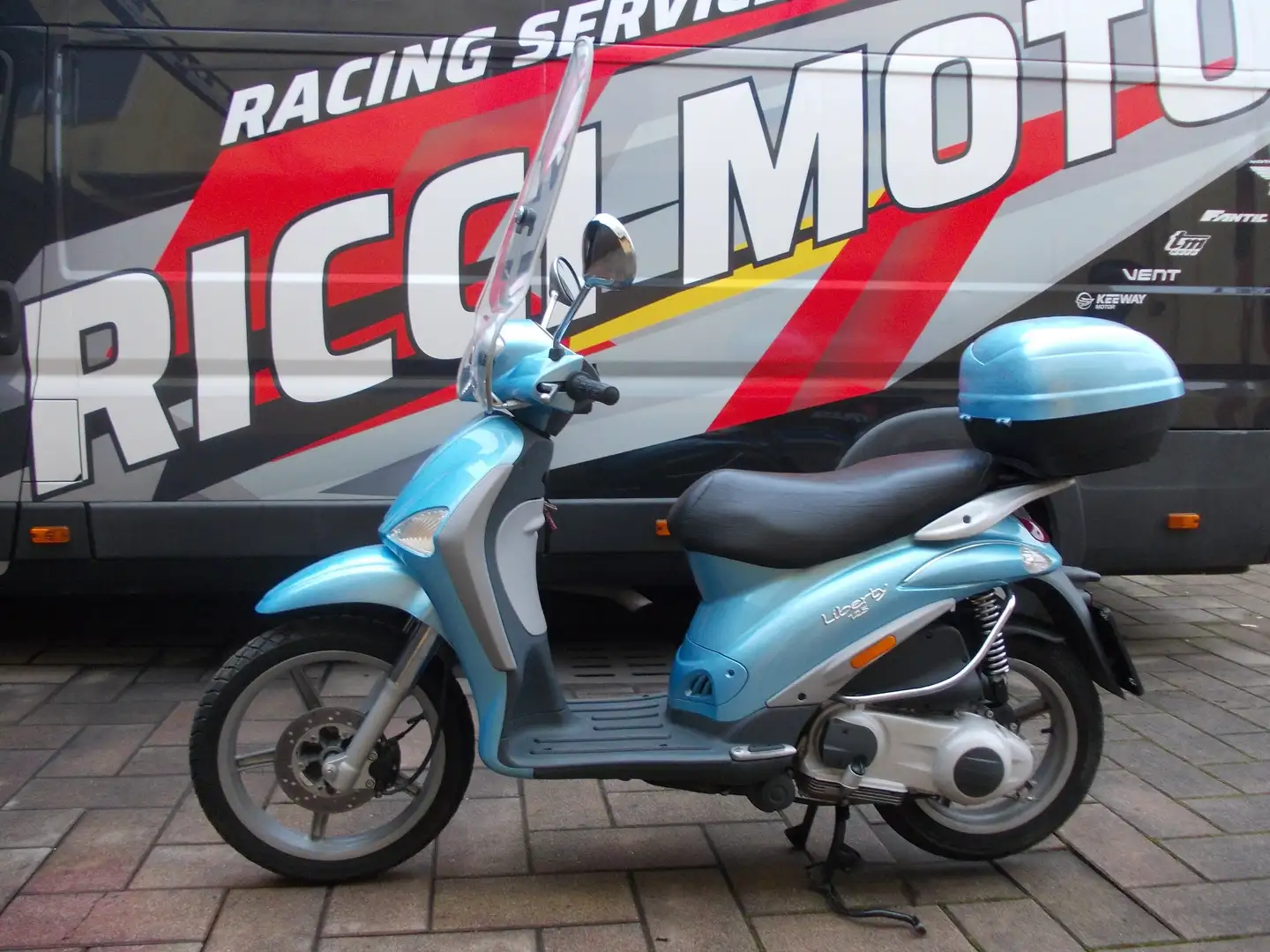 Piaggio Liberty 125 4 TEMPI Blu/Azzurro - 1
