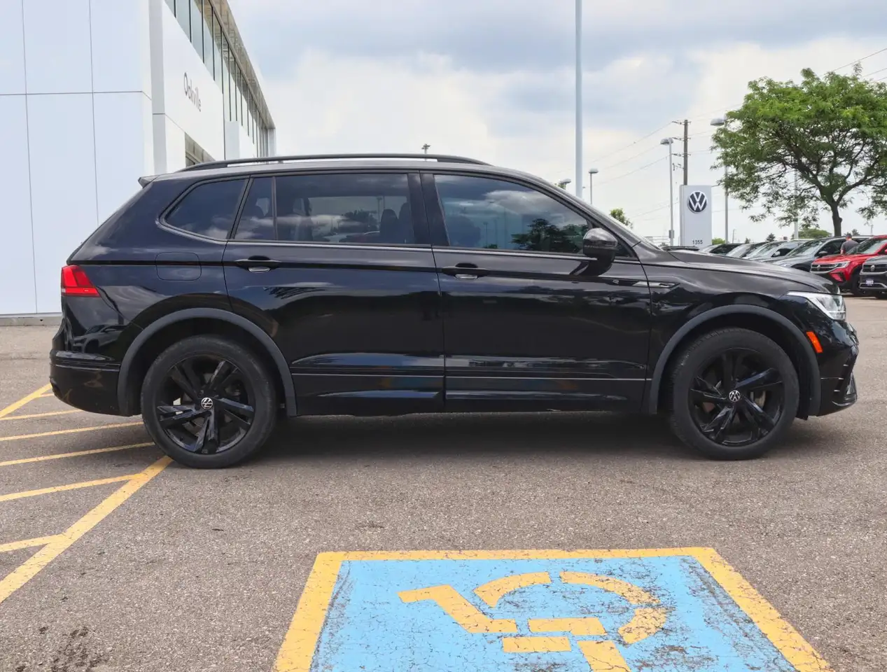 Volkswagen Tiguan photo Volkswagen Tiguan