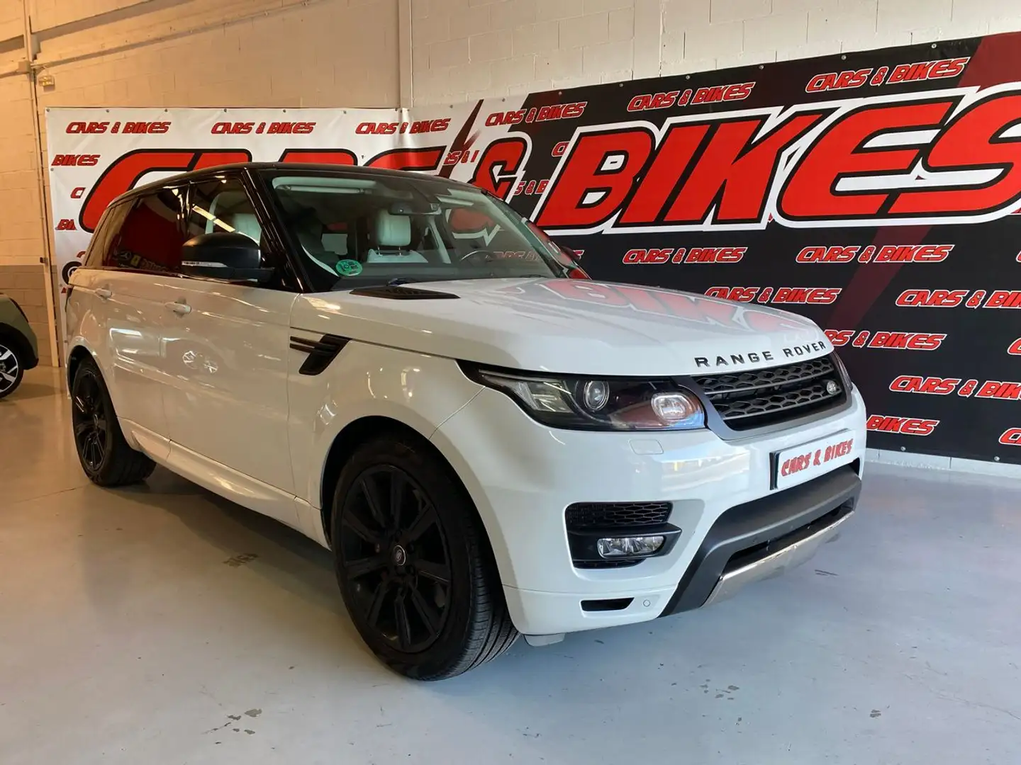 Land Rover Range Rover Sport 3.0SDV6 HSE 306 Aut. Bianco - 1