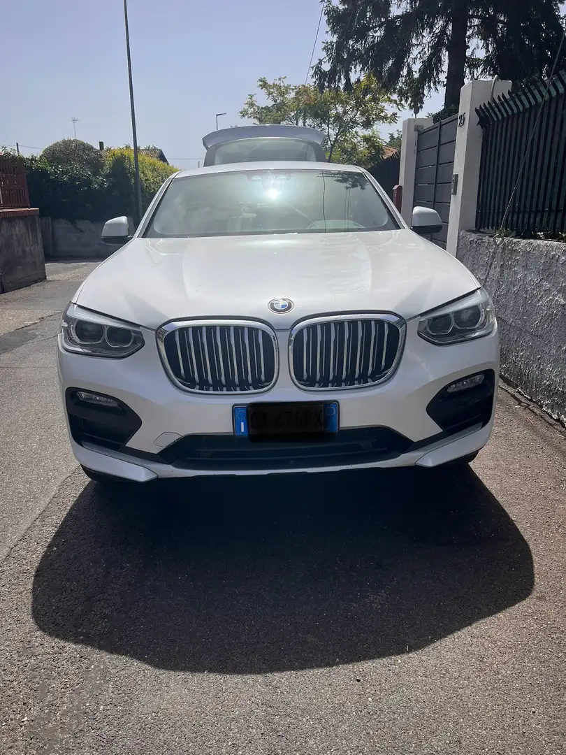 BMW X4 xdrive30i xLine auto - 1