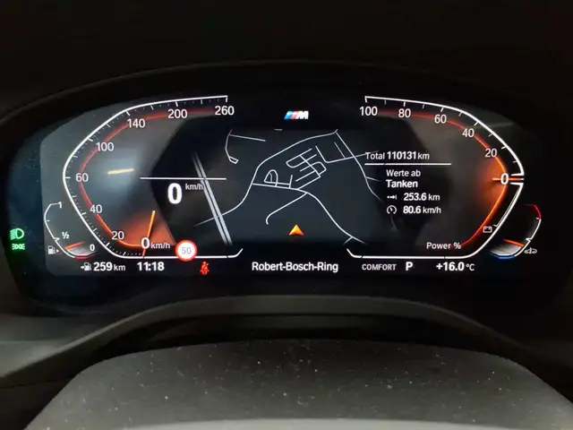 BMW X3 view 11