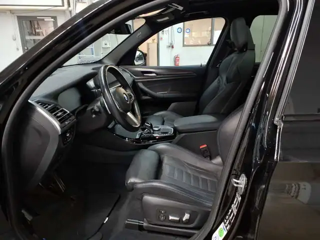 BMW X3 view 7