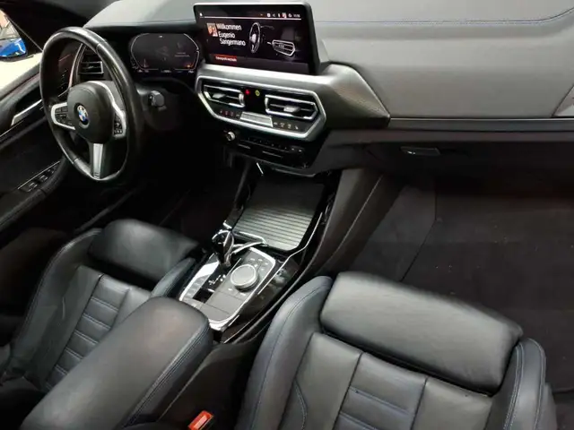 BMW X3 view 9