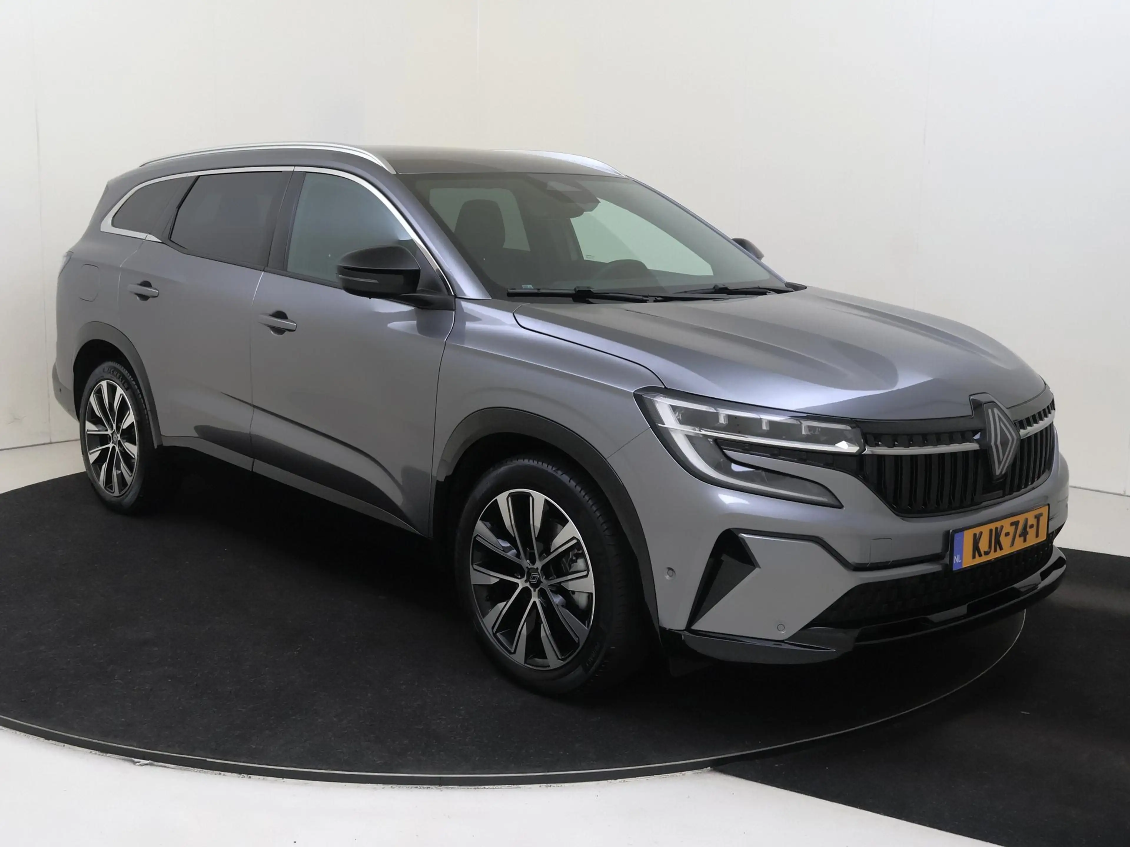 Renault Espace E-Tech full hybrid 200 techno 7p. | Automaat | Nav — photo 2