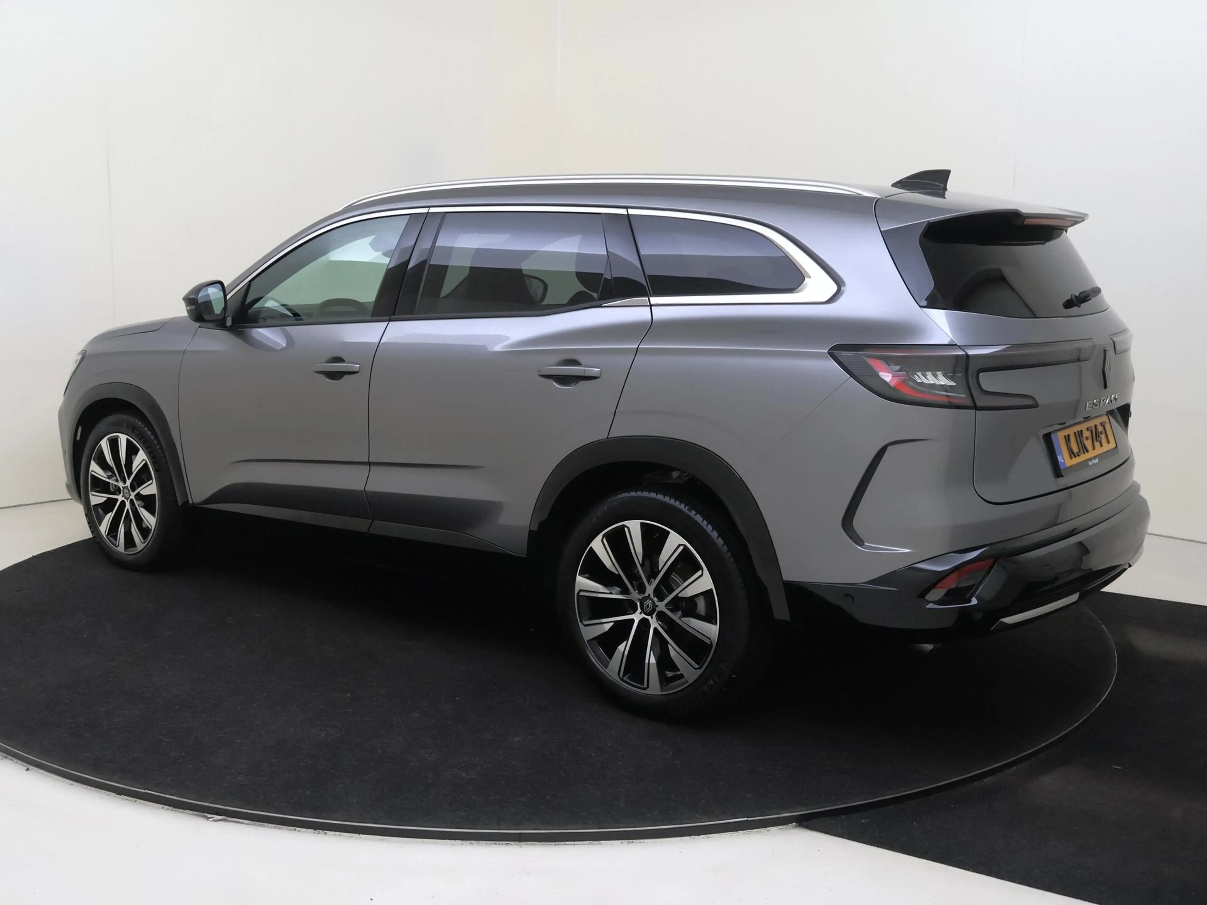 Renault Espace E-Tech full hybrid 200 techno 7p. | Automaat | Nav — photo 3