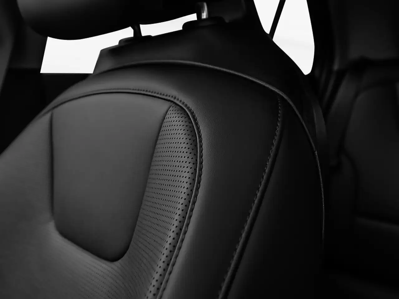 Kia Niro снимка Kia Niro