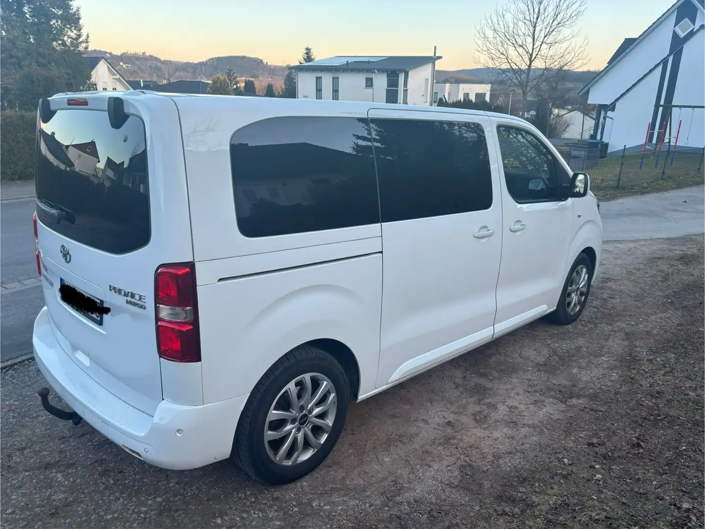 Toyota Proace L1 Executive Weiß - 2