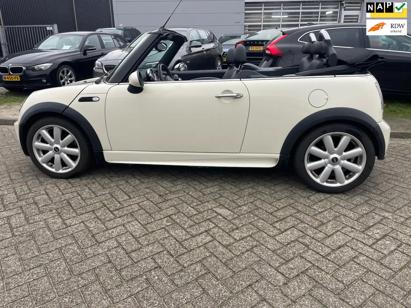 MINI Cooper Cabrio Mini 1.6 Chili Garantie NAP Blanc - 1