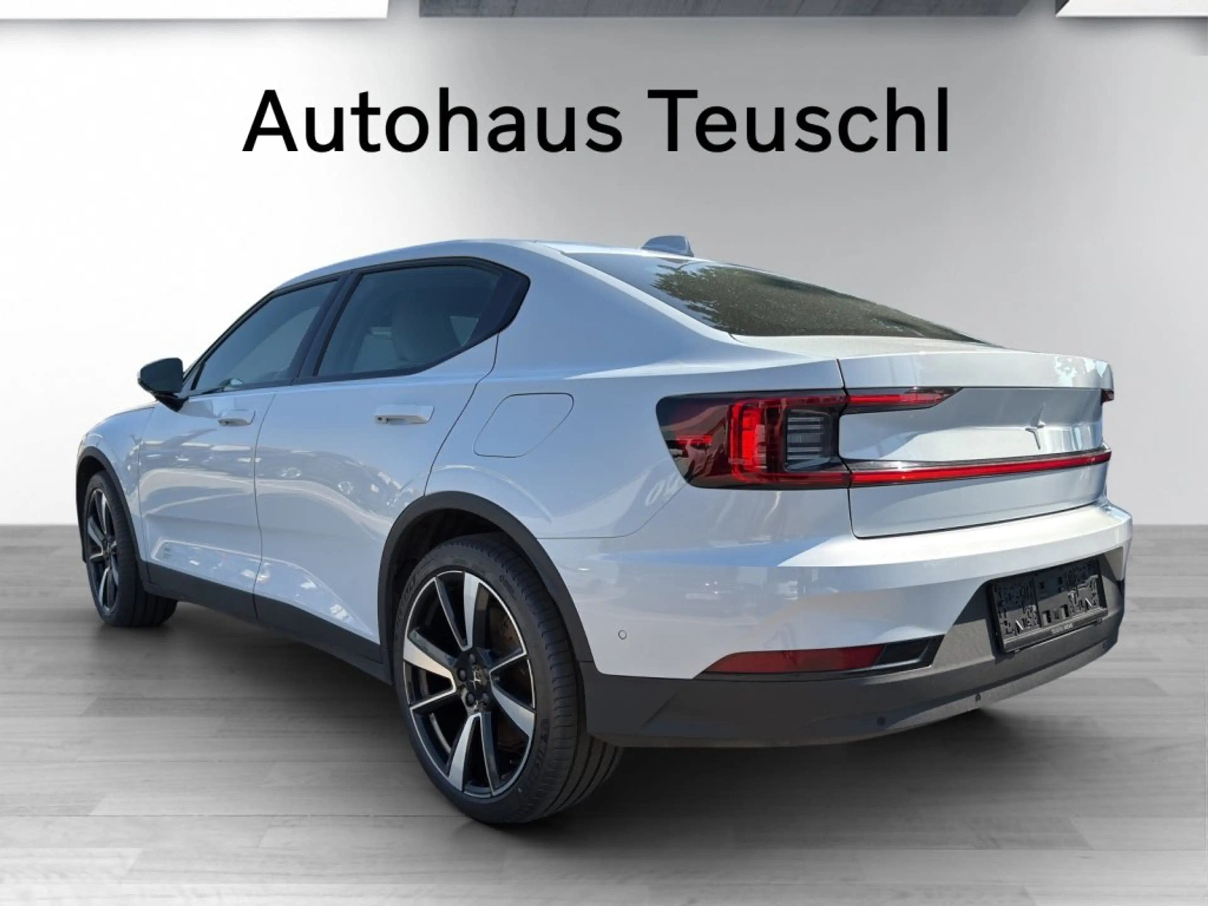 Polestar 2 Polestar 2 Long range Dual motor - Base — photo 3