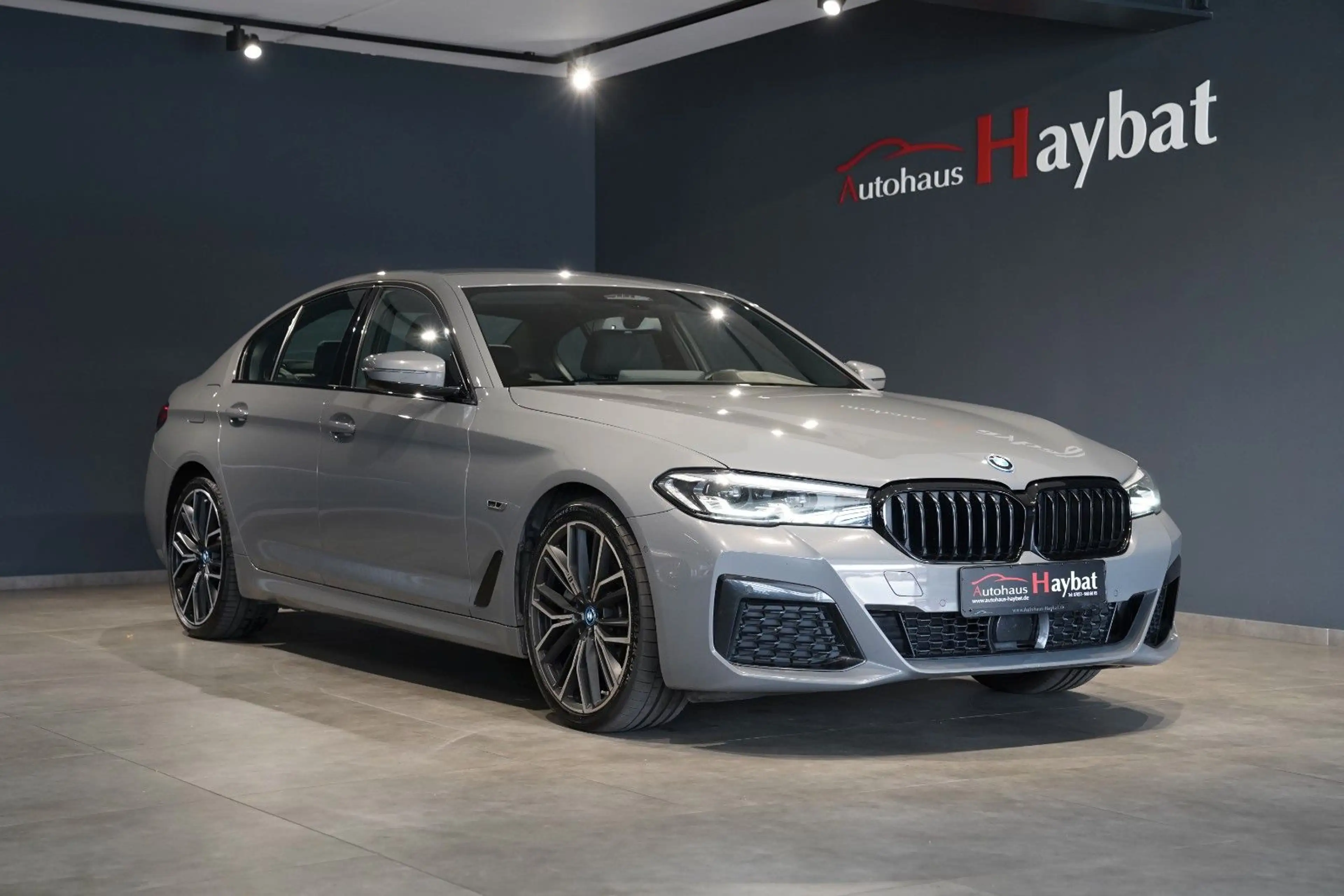 BMW 545 e xDr M Sport LCProf-LED-ACC-RFK-H&K-ad.Fwk