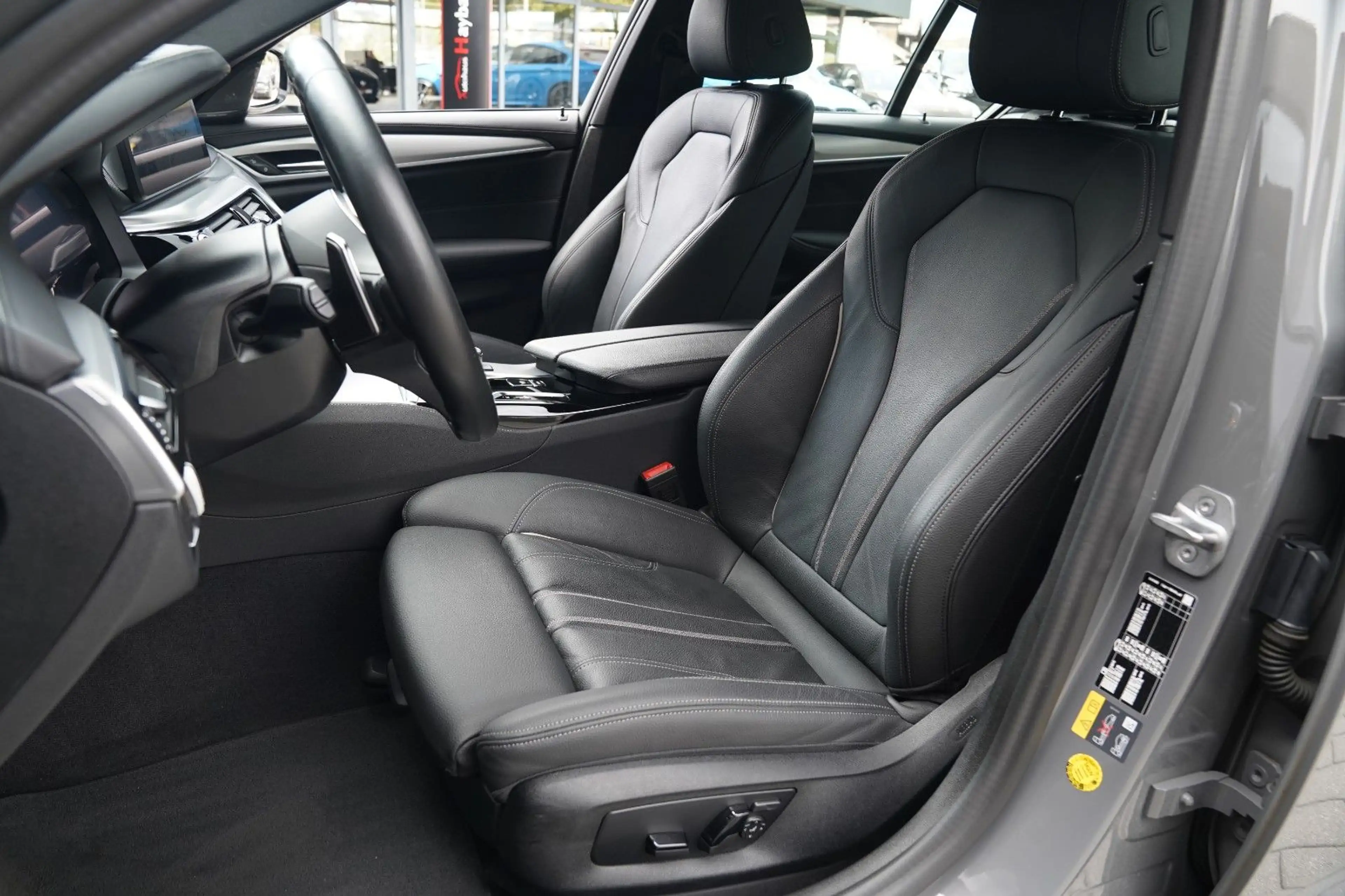 BMW 545 e xDr M Sport LCProf-LED-ACC-RFK-H&K-ad.Fwk — photo 15
