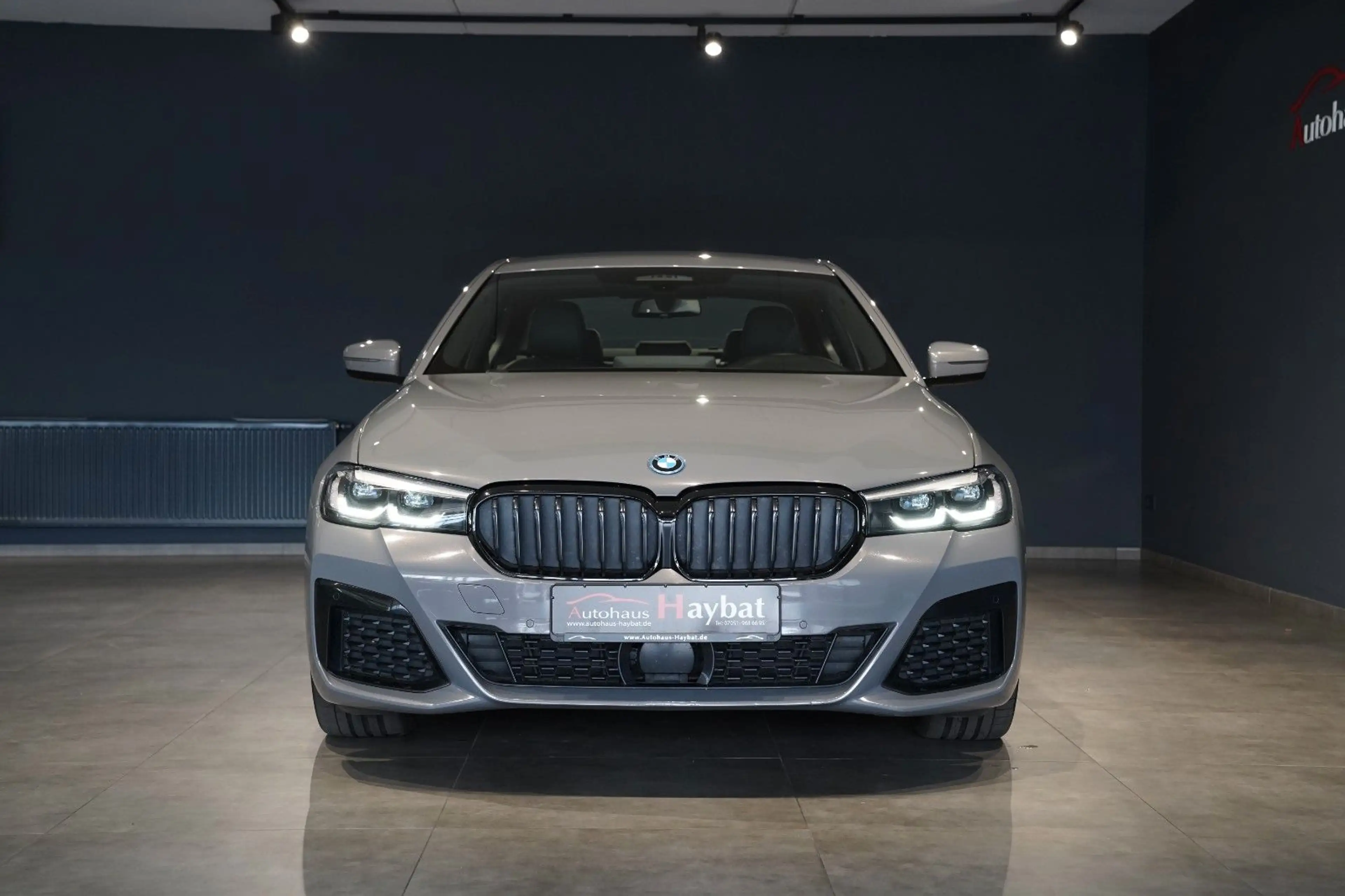 BMW 545 e xDr M Sport LCProf-LED-ACC-RFK-H&K-ad.Fwk — photo 2