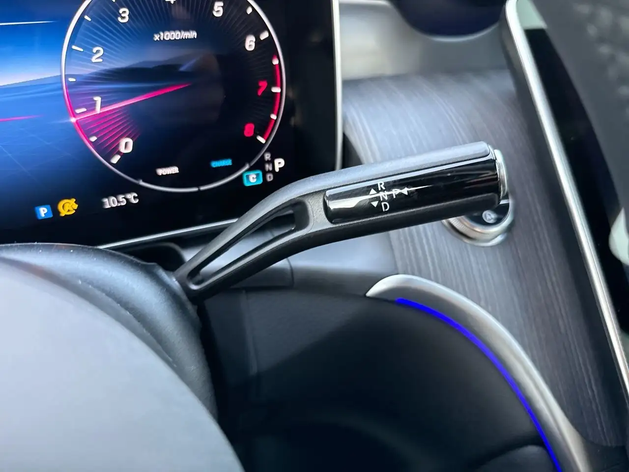 Mercedes-Benz GLC снимка Mercedes-Benz GLC
