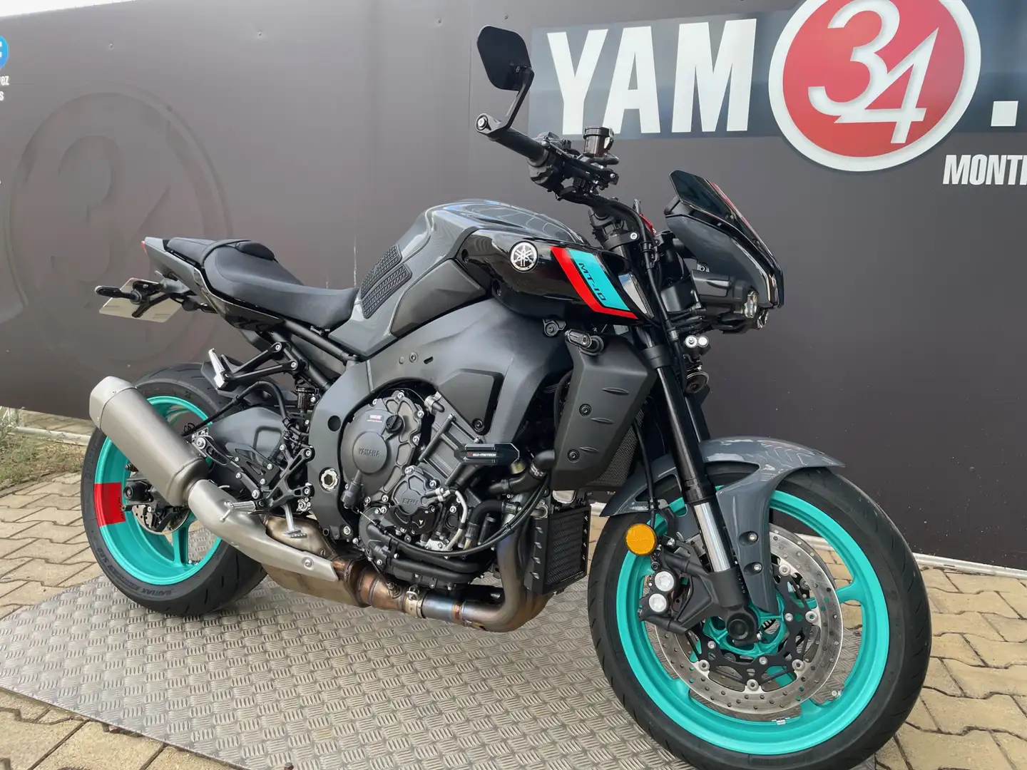 Yamaha MT-10 Szary - 2