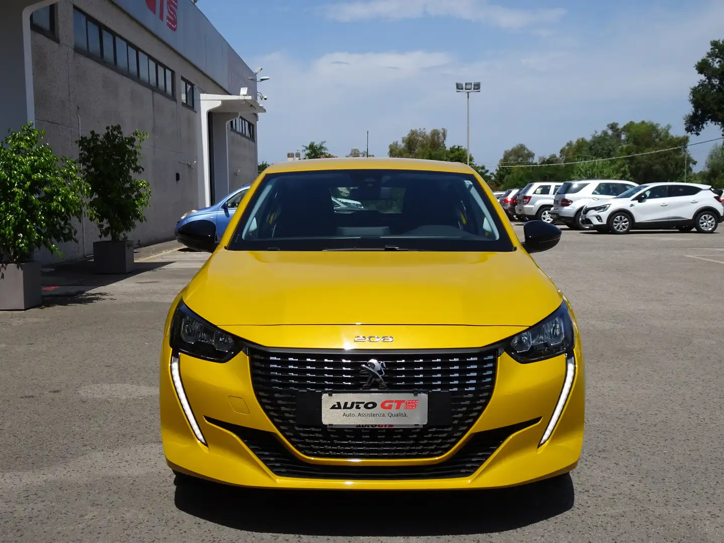 Peugeot 208 208 1.2 puretech Active Pack s&s Giallo - 2