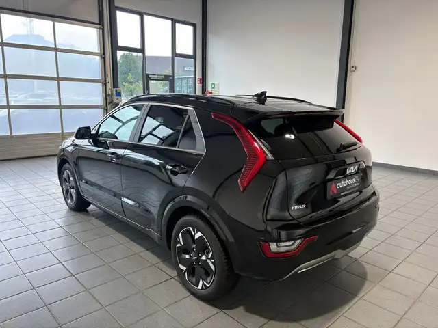 Kia E-Niro view 4
