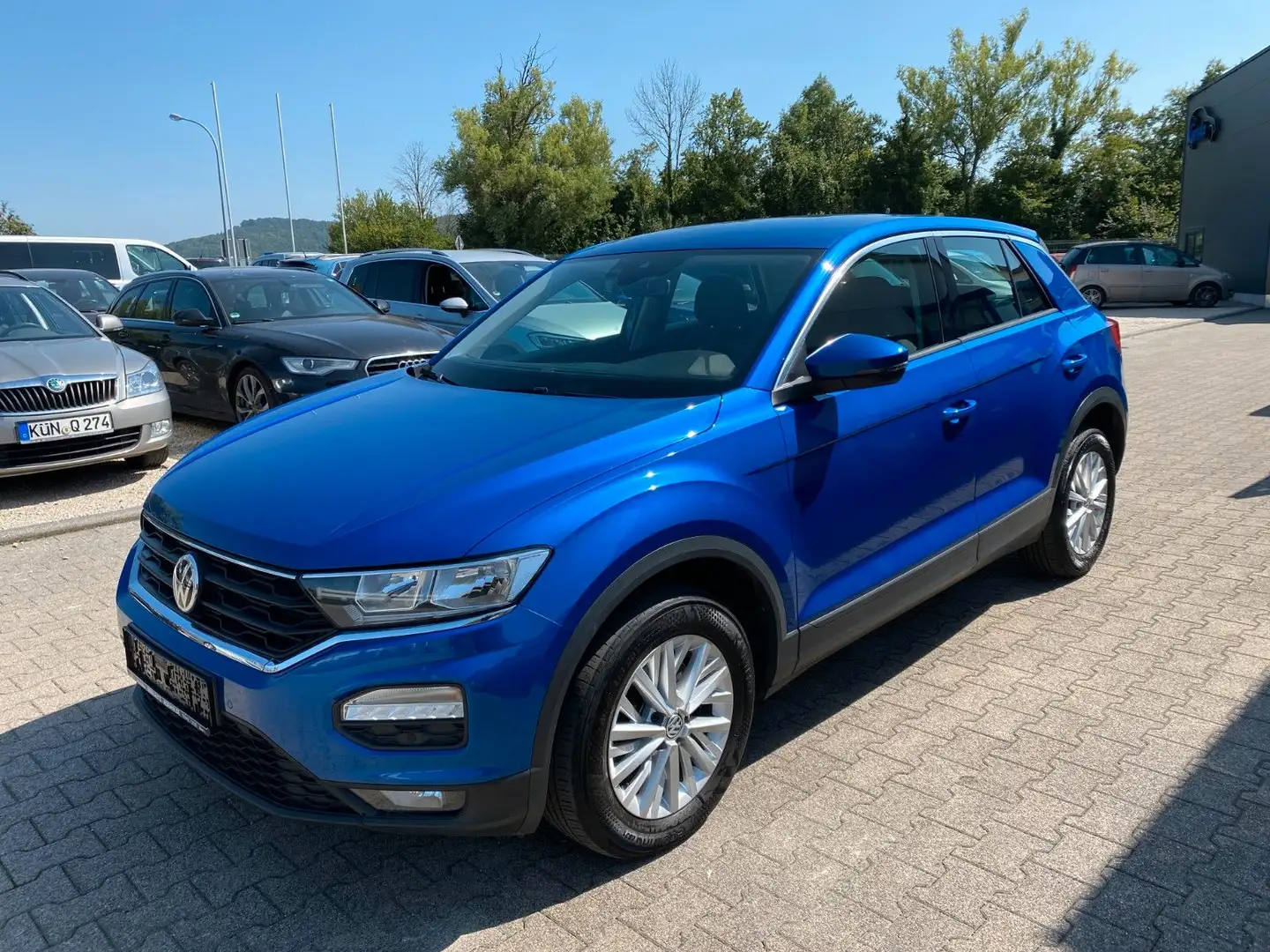 Volkswagen T-Roc Basis Blau - 1