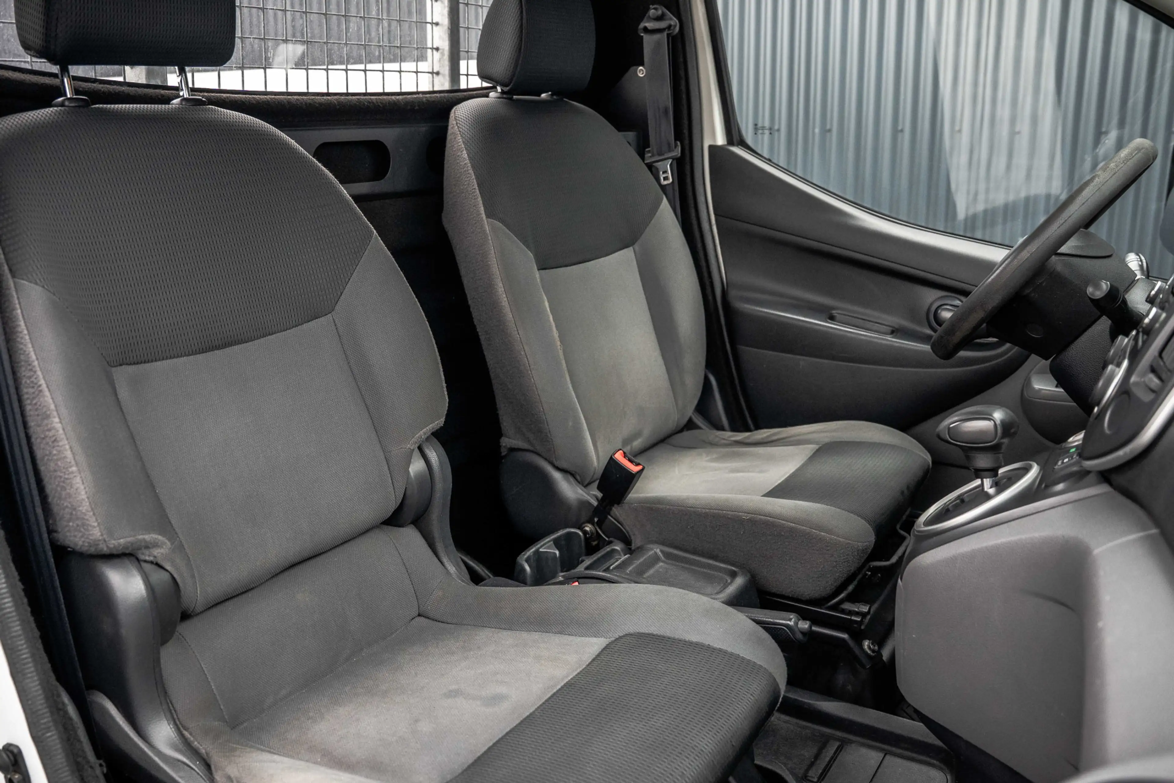 Nissan E-NV200 | Cruise | Climate — photo 12