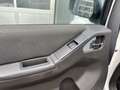 Nissan Navara 2.5 dCi SE King Cab Airco Cruise controle Trekhaak Wit - thumbnail 9