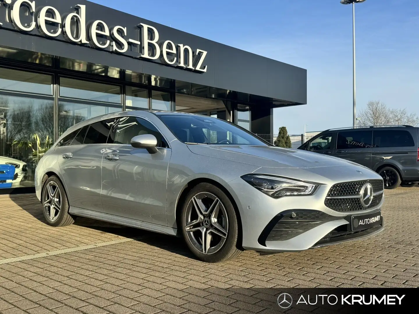 Mercedes-Benz CLA 180 AMG+LED+Standh.,+Hands-Fr Silber - 2
