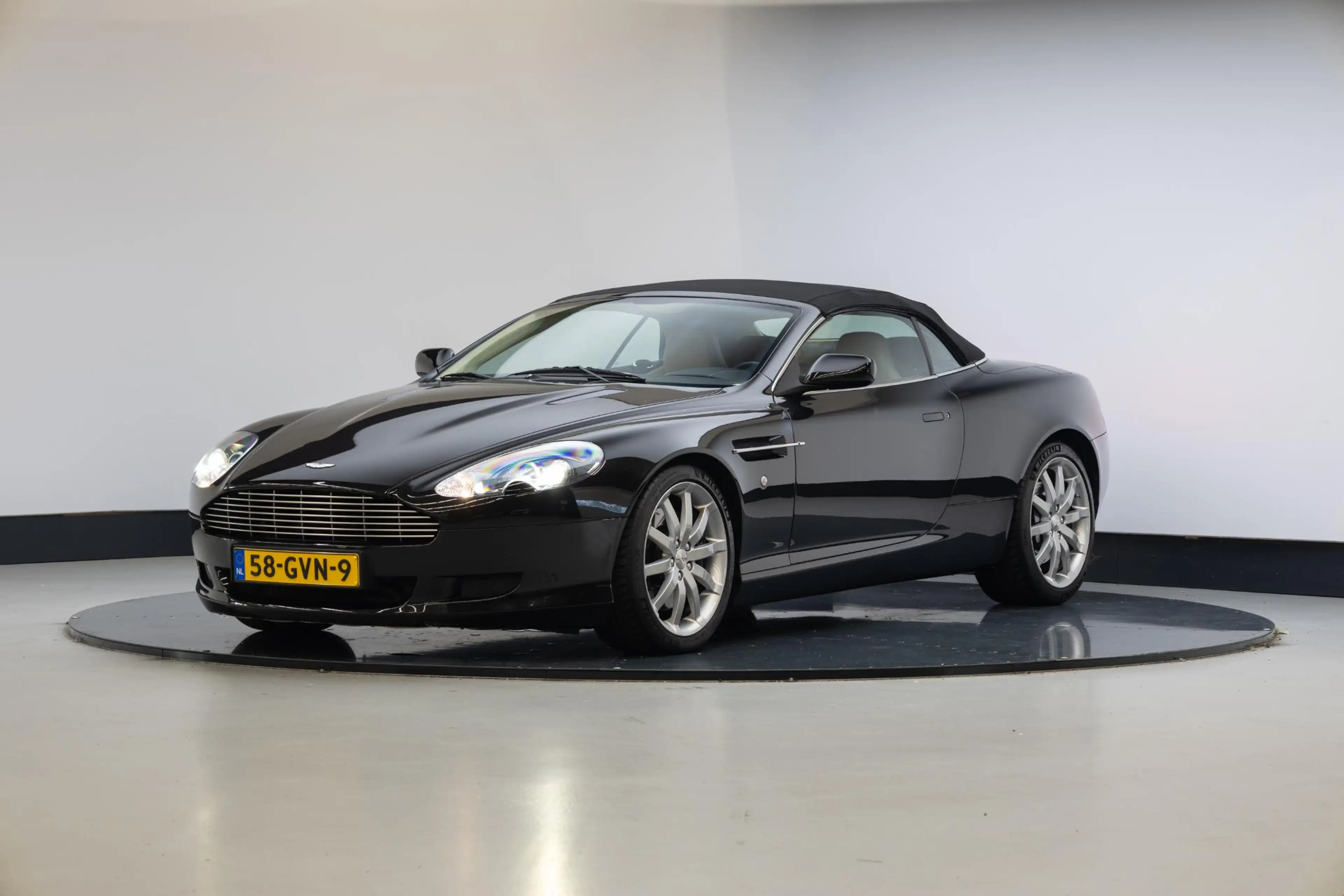 Aston Martin DB9 Volante 5.9 V12 Touchtronic | Automaat | Carplay | — photo 27