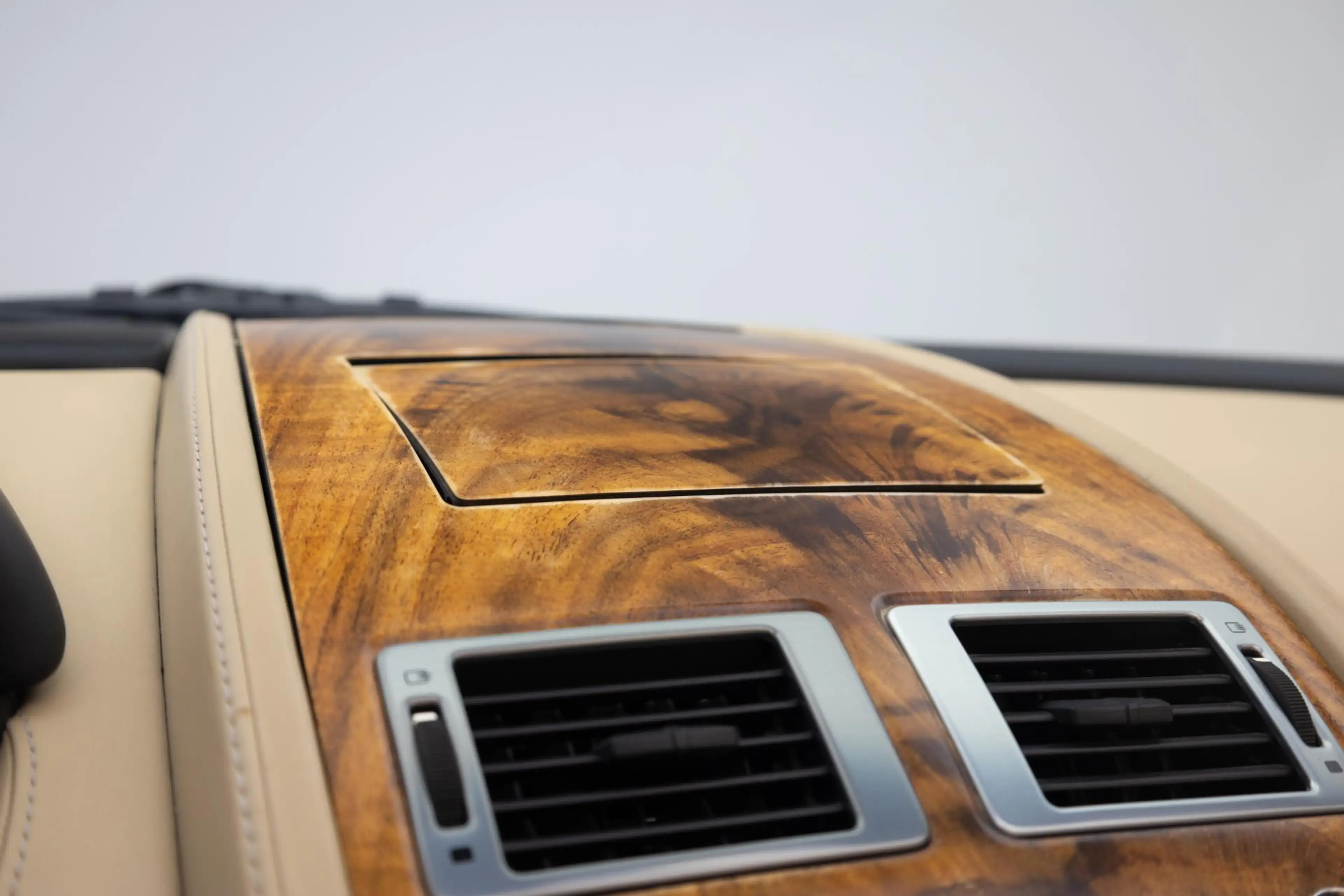 Aston Martin DB9 Volante 5.9 V12 Touchtronic | Automaat | Carplay | — photo 24