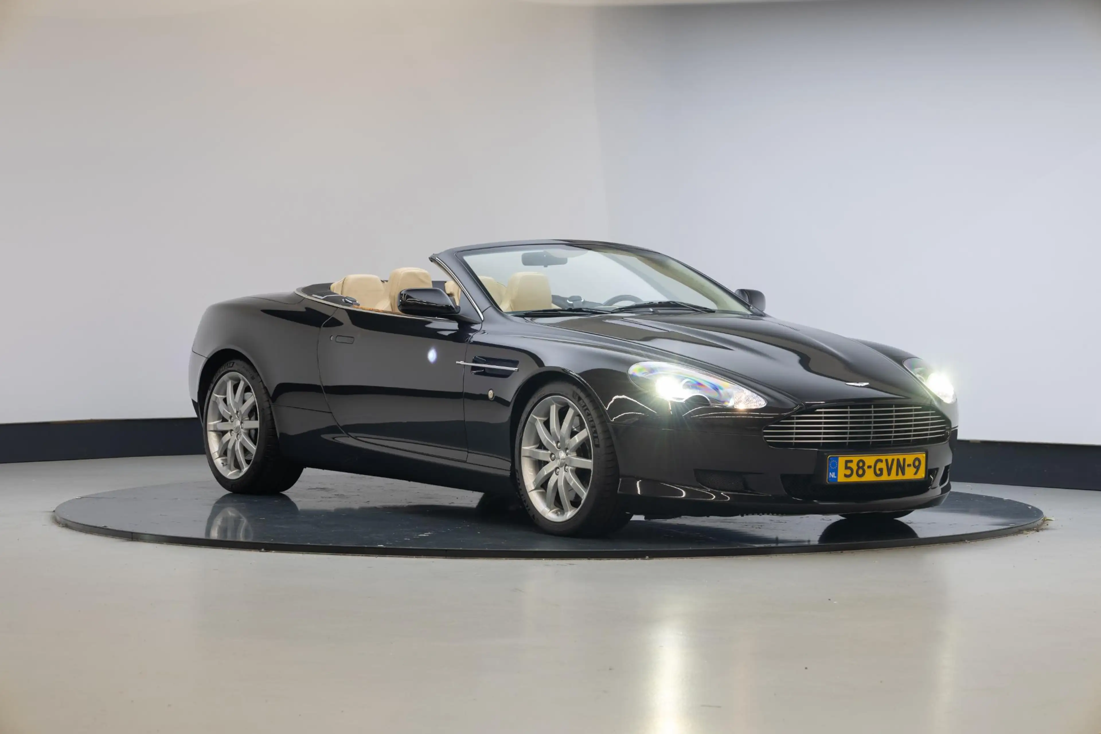 Aston Martin DB9 Volante 5.9 V12 Touchtronic | Automaat | Carplay | — photo 3