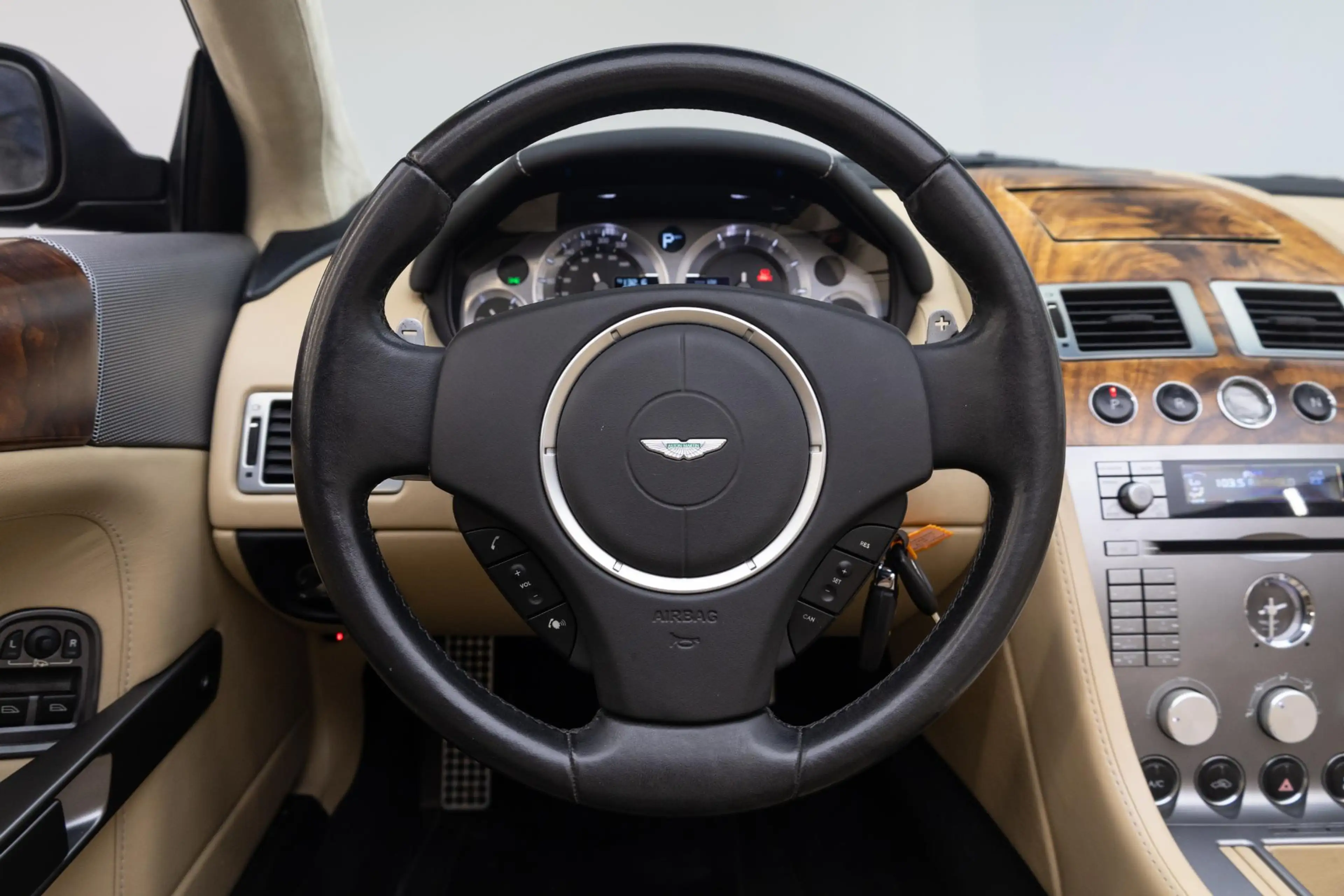 Aston Martin DB9 Volante 5.9 V12 Touchtronic | Automaat | Carplay | — photo 14