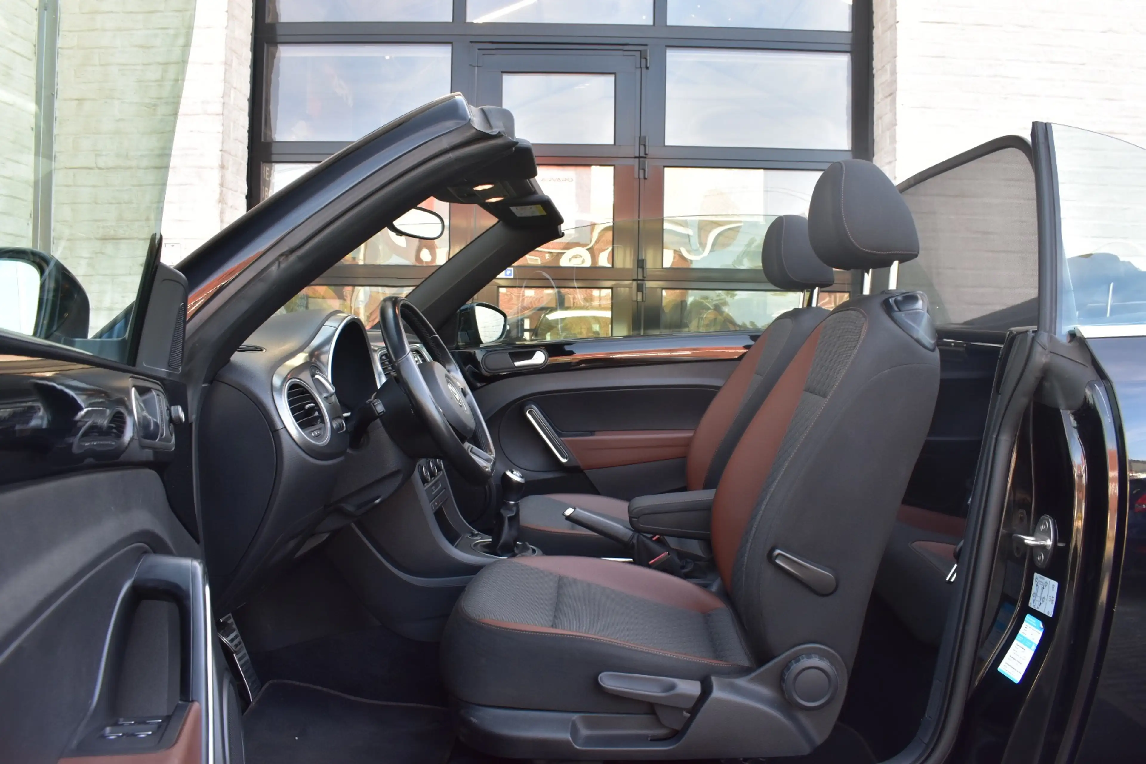 Volkswagen Beetle 1.2 TSI Allstar Navi / Camera / PDC / Cruise / Leder / Garantie — photo 14