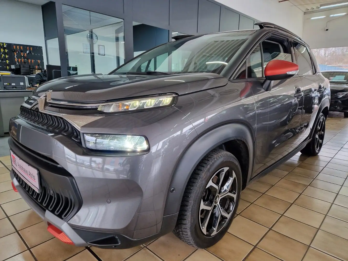 Citroen C3 Aircross Shine Navi-Kamera Grau - 2