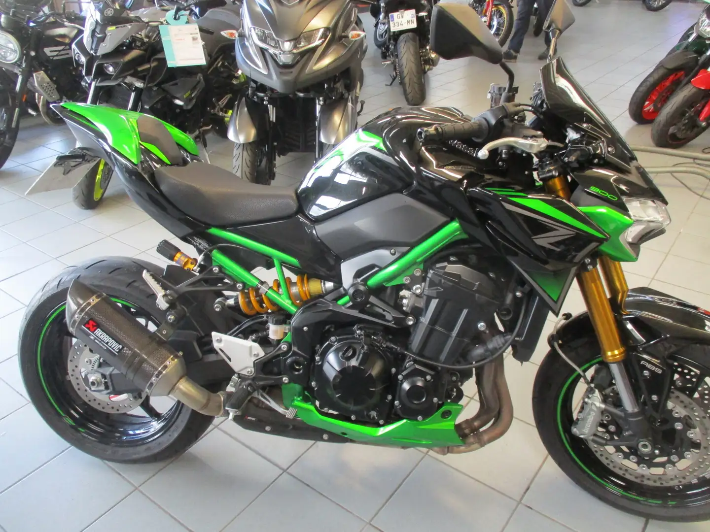Kawasaki Z 900 Vert - 1
