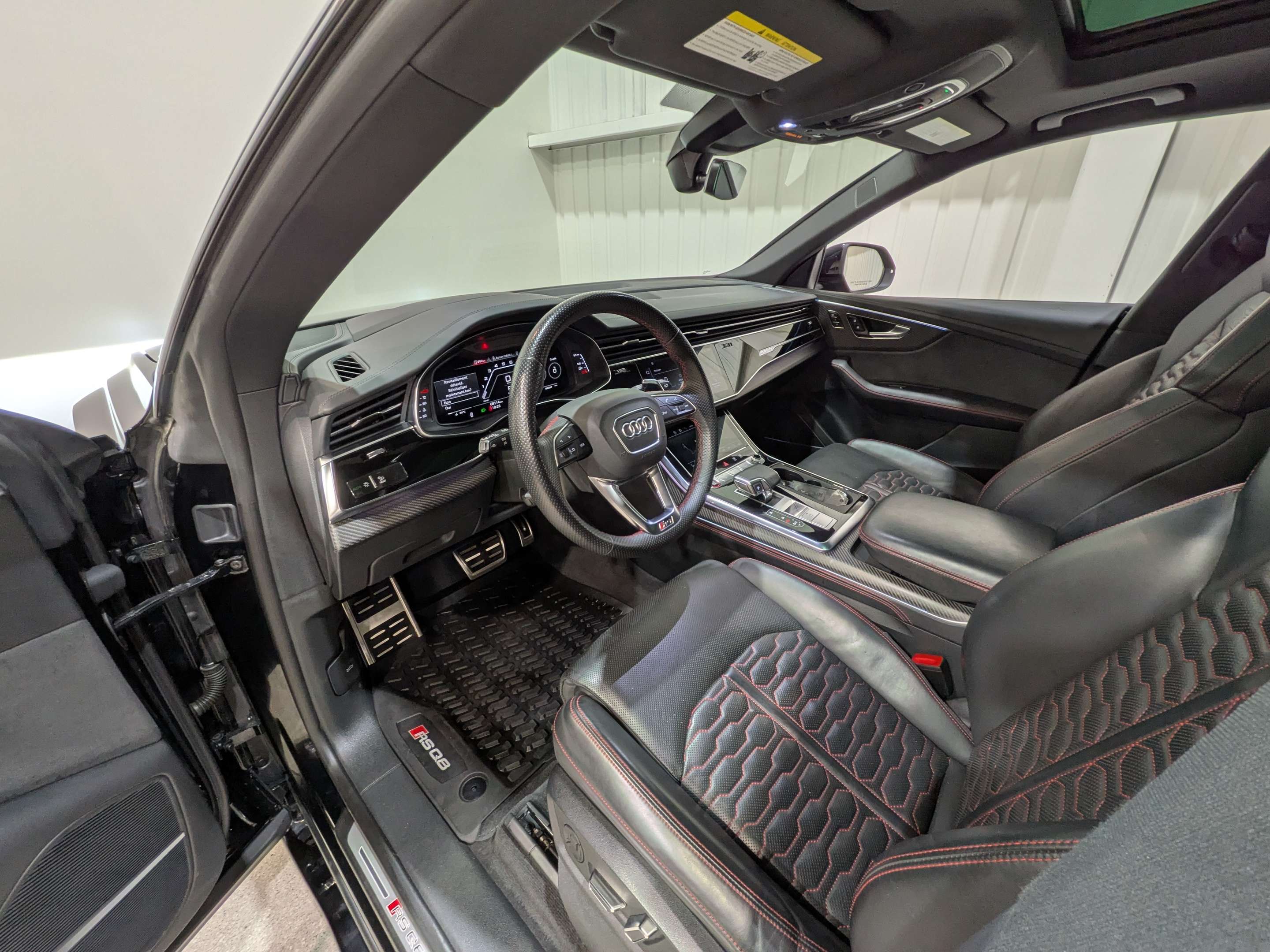Audi RS Q8 2023