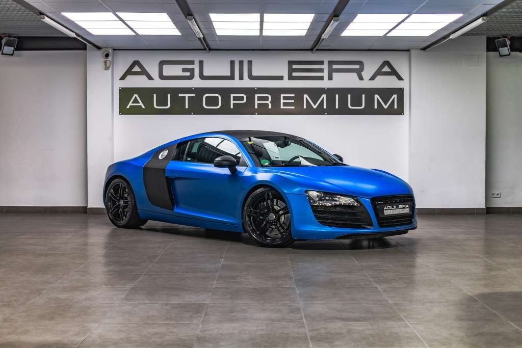 Audi R8 4.2 FSI quattro R tronic - foto 1