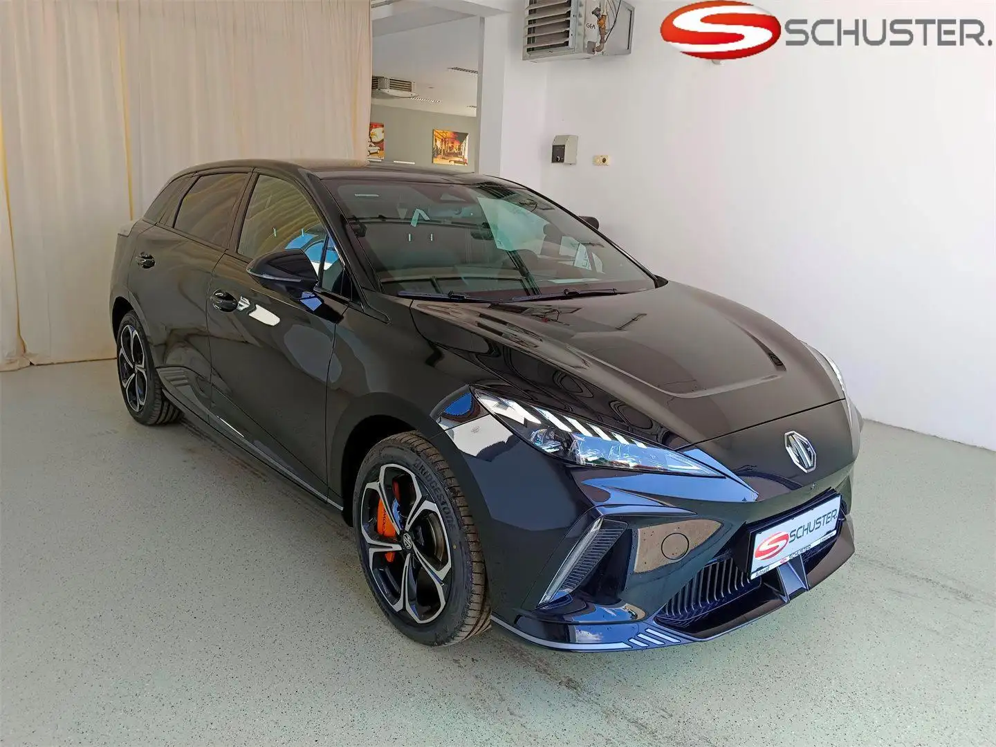 MG MG4 XPOWER 64kWh Noir - 1