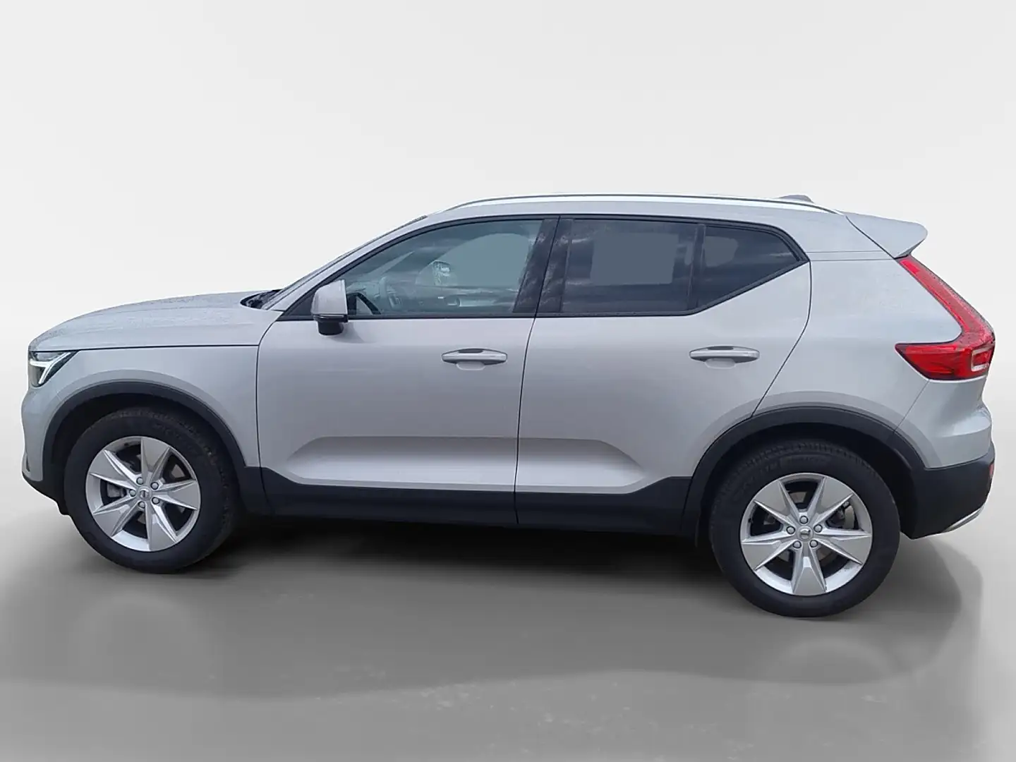 Volvo XC40 B3 Core Aut. Silber - 2