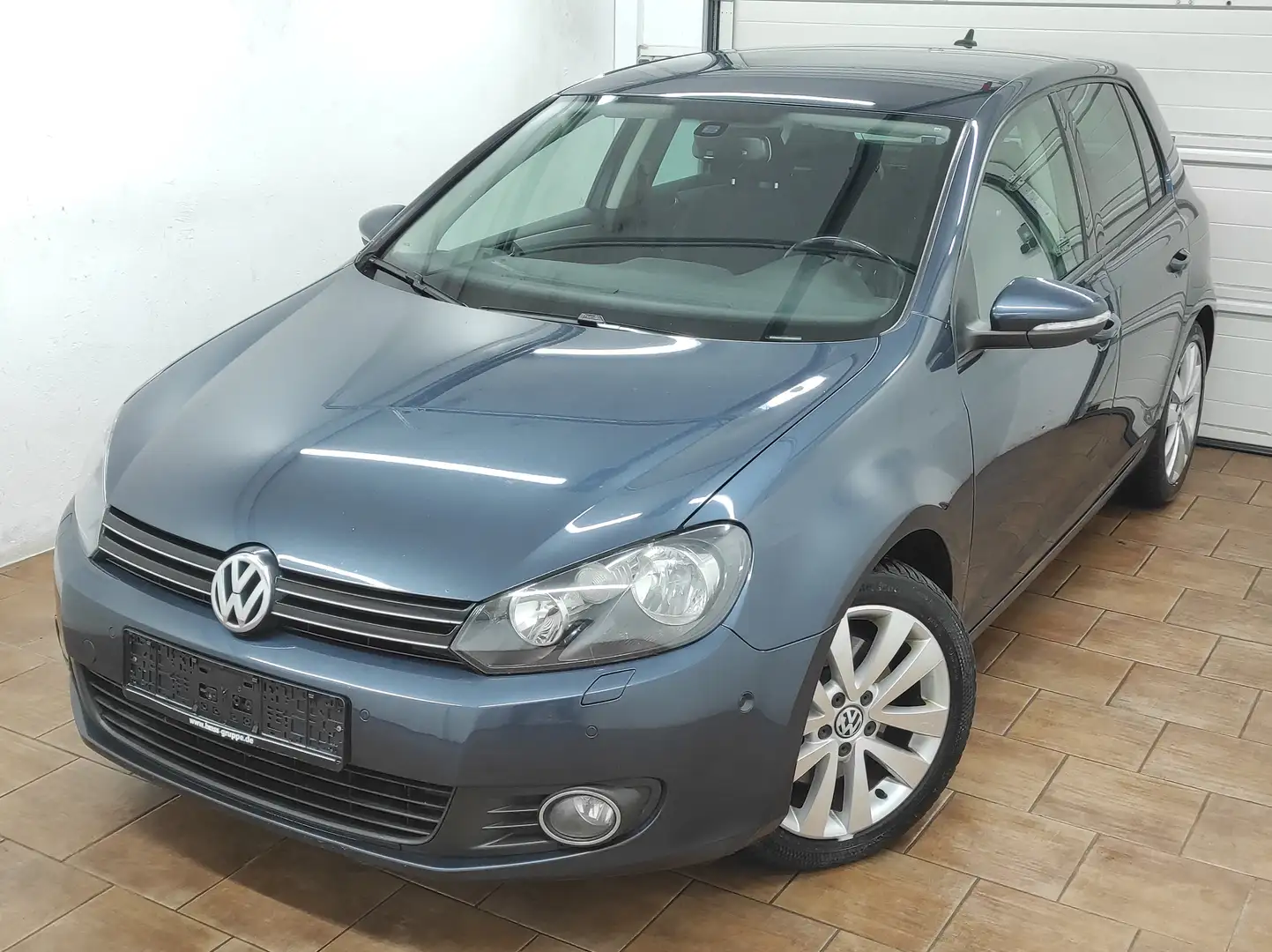 Volkswagen Golf 1.4 AUTOMATIK KLIMAA SHZ BC TEMP PDCv+h ALUTeam Blau - 1