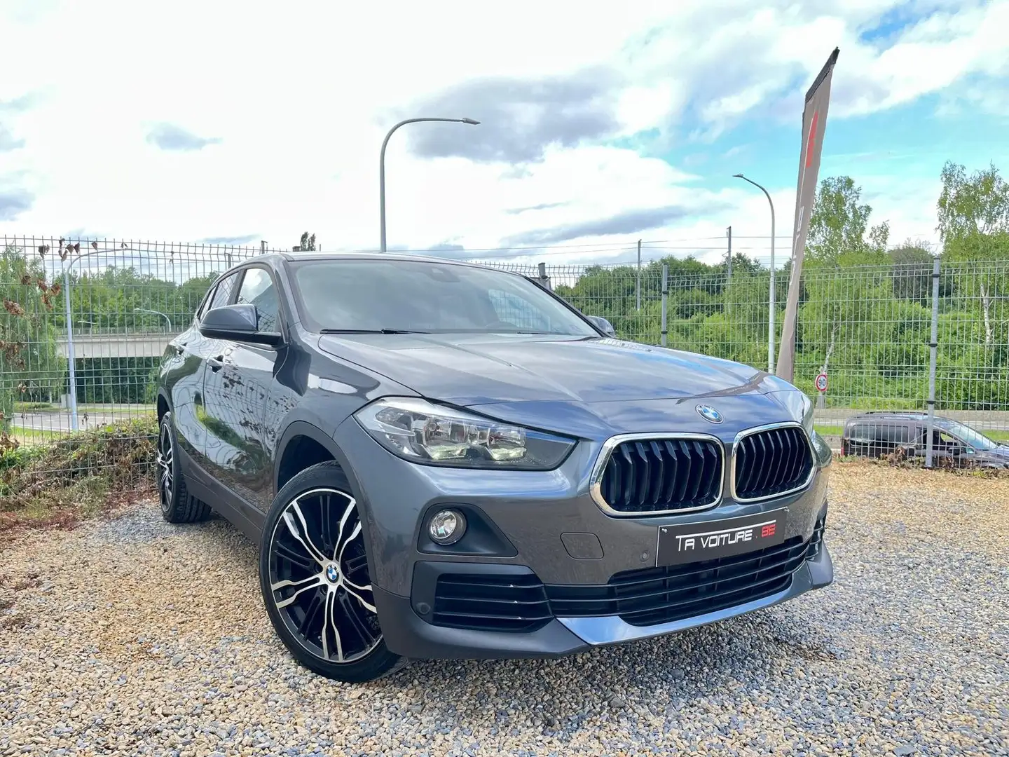 BMW X2 X2 1.5iA sDrive18 BOITE-AUTO/NAVI/HAYON-ELEC/CLIMA - 1
