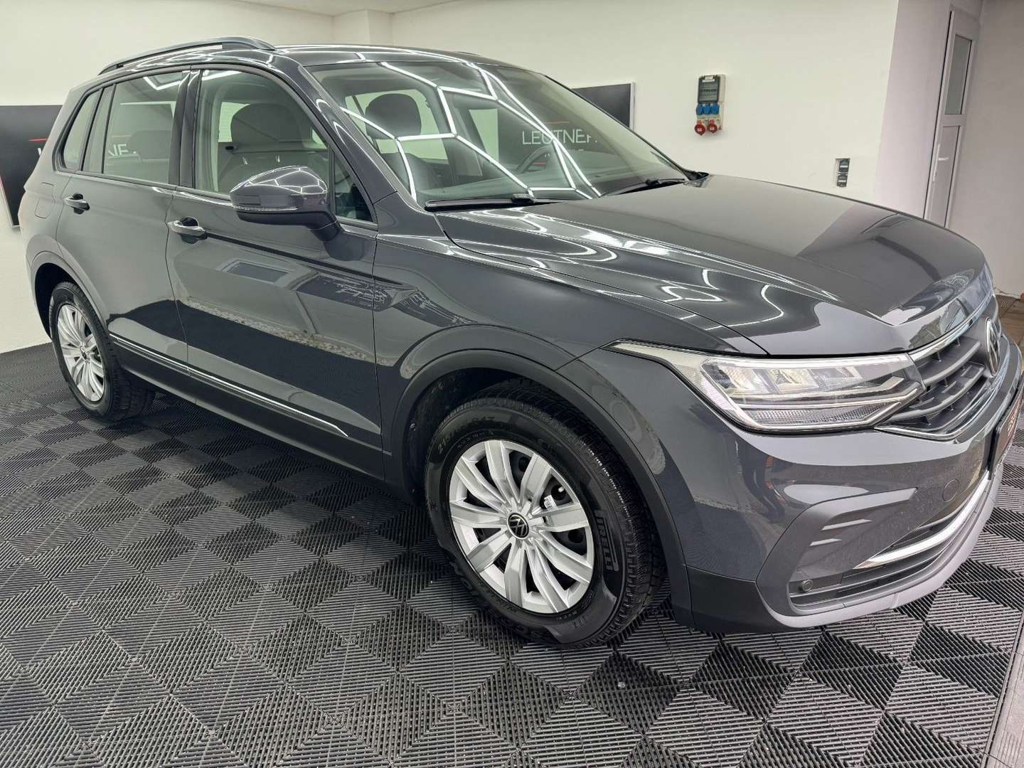 Volkswagen TIGUAN TSI Life - - Joinsteer - #5