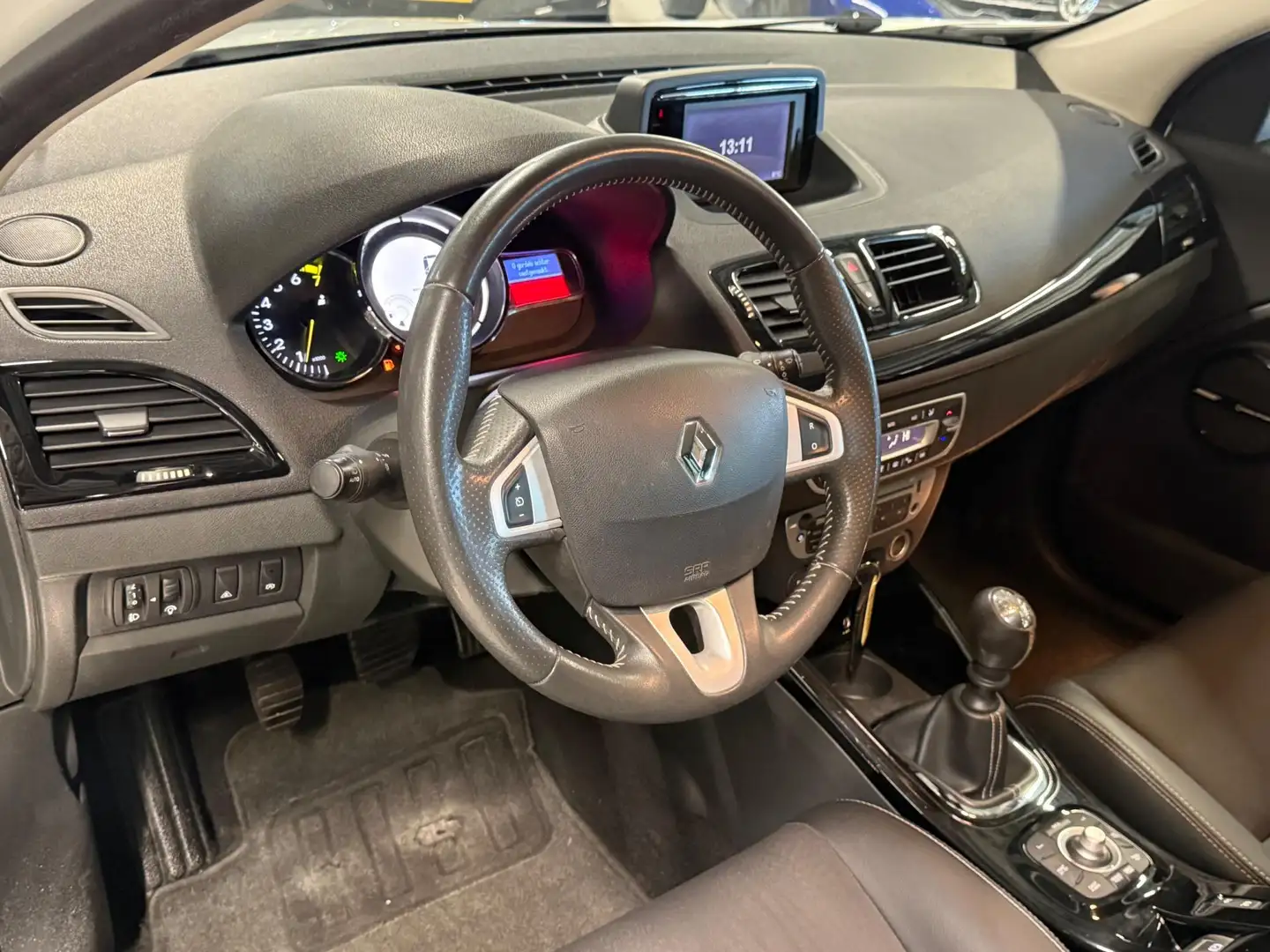 Renault Megane Estate 1.2 116PK Bose Navi| Camera| Trekhaak! Weiß - 2