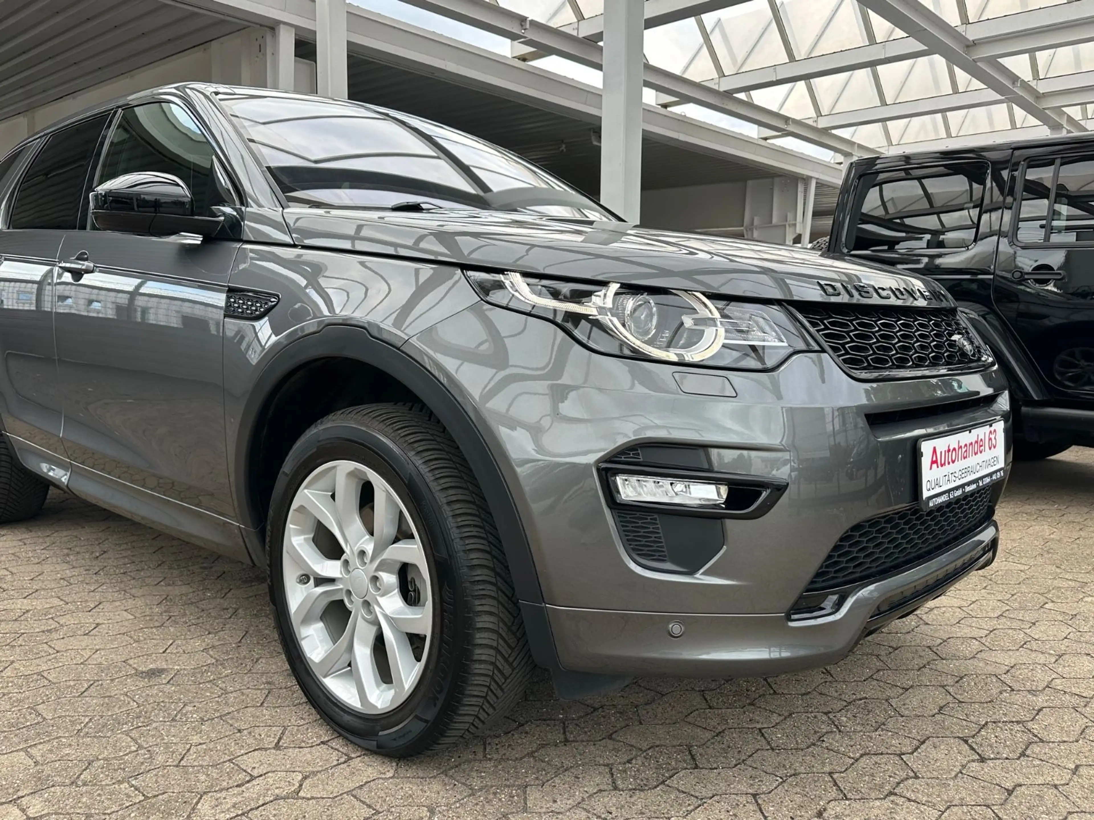 Land Rover Discovery Sport HSE*Hd-up*AHK*Leder*Pano*LED*80T — photo 2