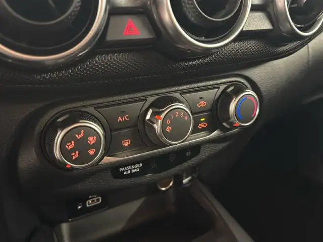 Nissan Juke view 12